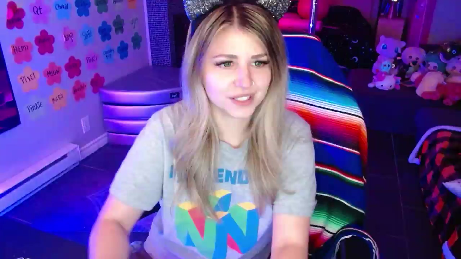 Gallery image thumbnail from Serafina's myfreecams stream on, 07/24/2026, 05:06 image 11 of 20