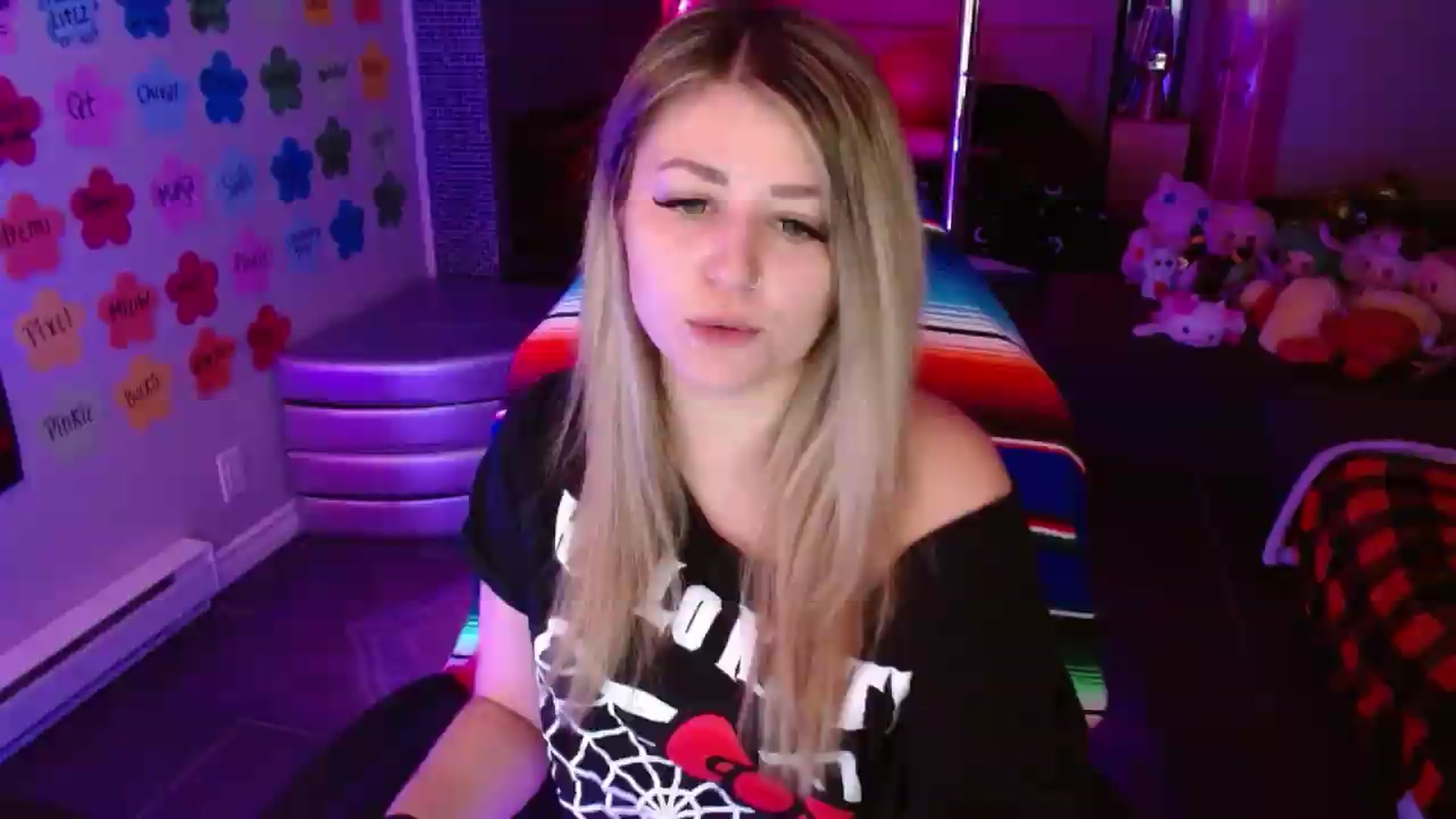Gallery image thumbnail from Serafina's myfreecams stream on, 07/29/2026, 02:21 image 10 of 20