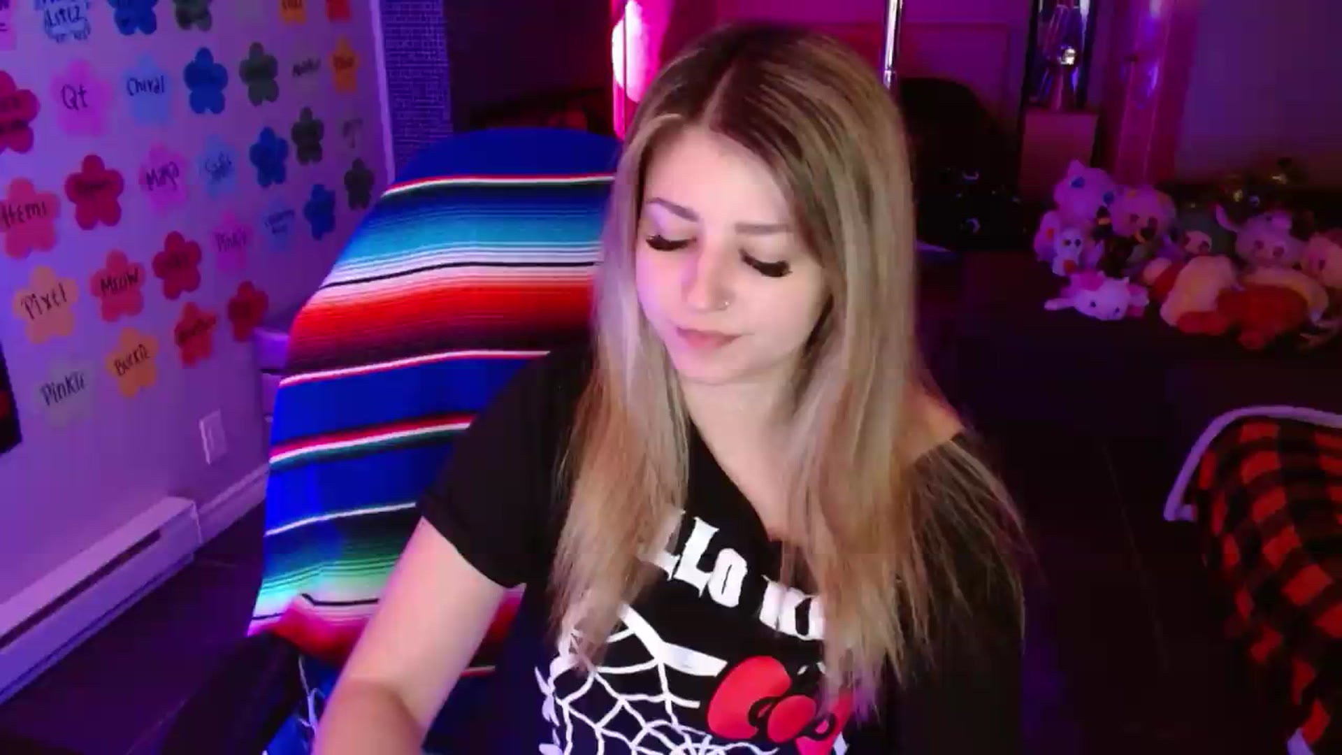 Gallery image thumbnail from Serafina's myfreecams stream on, 07/29/2026, 02:21 image 6 of 20