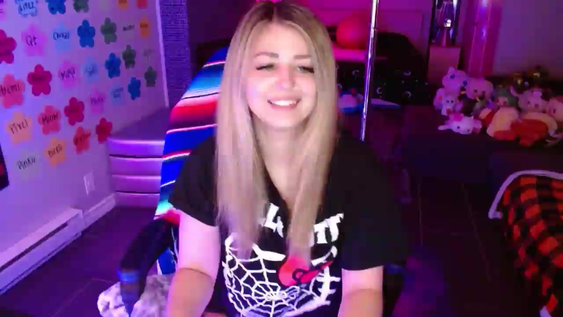 Gallery image thumbnail from Serafina's myfreecams stream on, 07/29/2026, 02:21 image 2 of 20