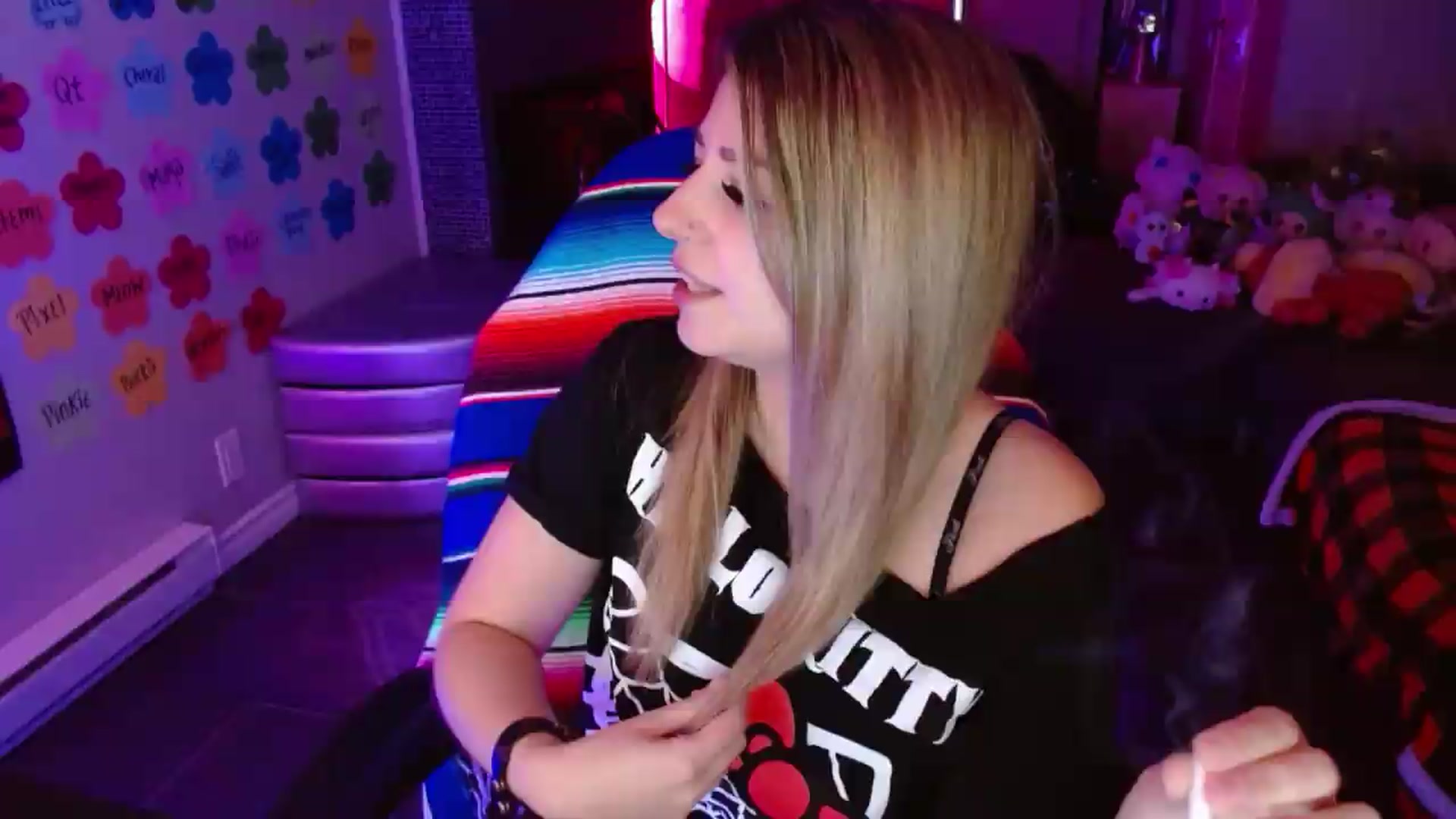 Gallery image thumbnail from Serafina's myfreecams stream on, 07/29/2026, 02:21 image 19 of 20
