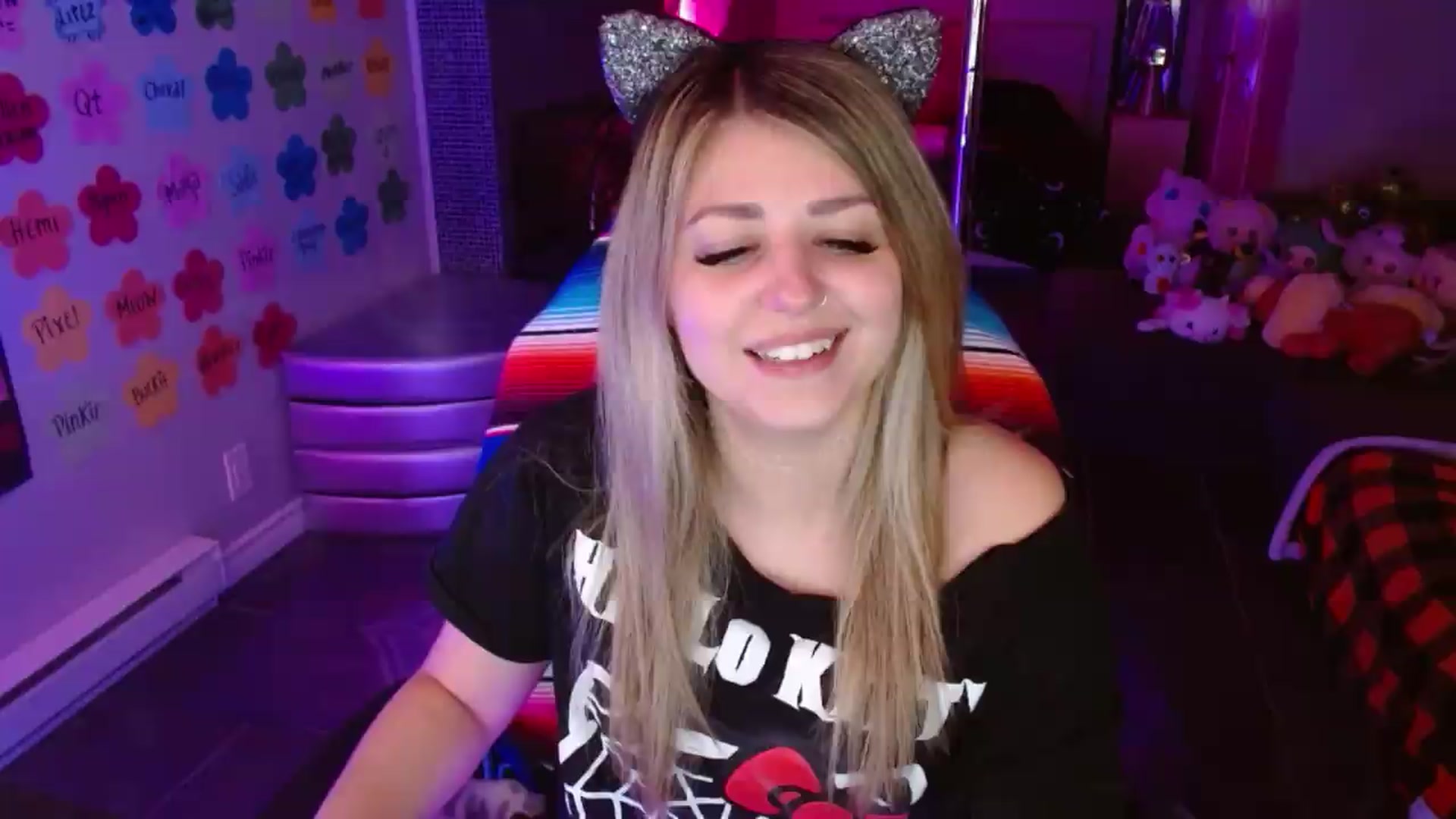 Gallery image thumbnail from Serafina's myfreecams stream on, 07/29/2026, 03:57 image 1 of 20