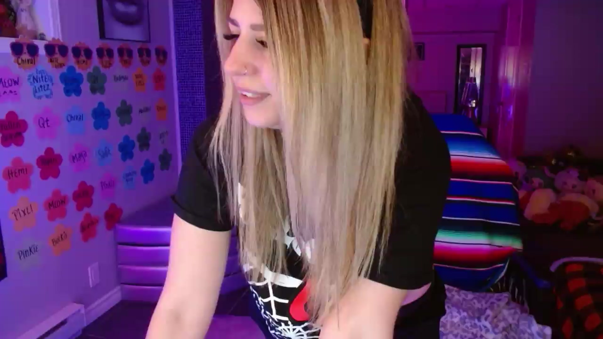 Gallery image thumbnail from Serafina's myfreecams stream on, 07/29/2026, 03:57 image 7 of 20