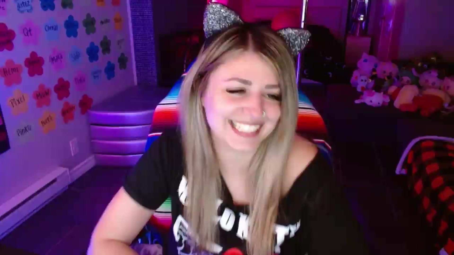 Gallery image thumbnail from Serafina's myfreecams stream on, 07/29/2026, 03:57 image 3 of 20