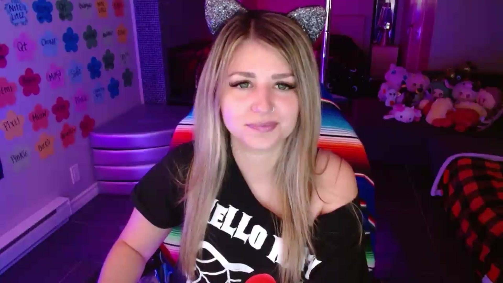 Gallery image thumbnail from Serafina's myfreecams stream on, 07/29/2026, 03:57 image 19 of 20