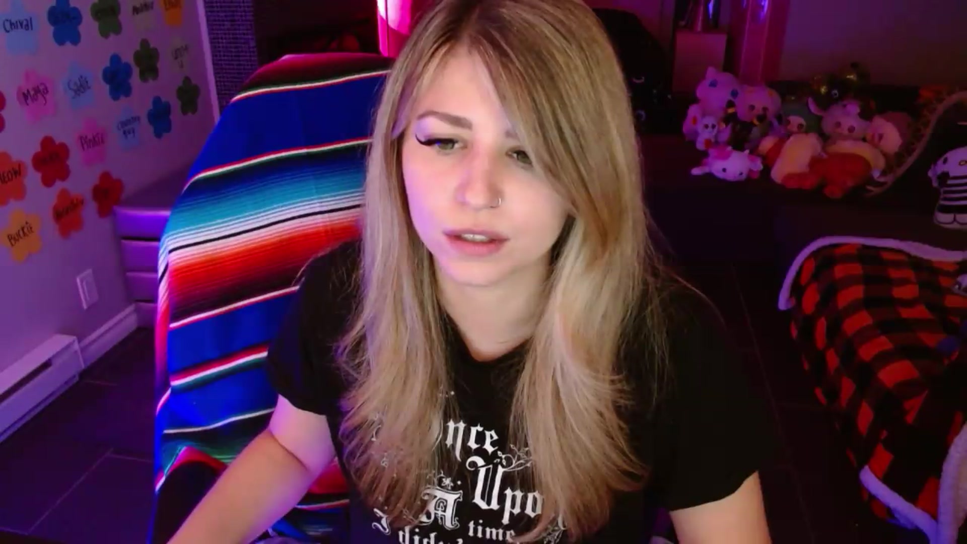 Gallery image thumbnail from Serafina's myfreecams stream on, 07/30/2026, 04:03 image 8 of 20