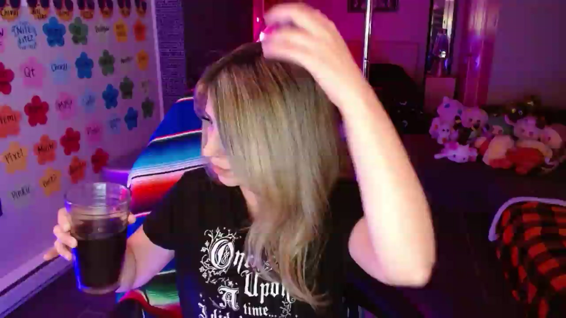 Gallery image thumbnail from Serafina's myfreecams stream on, 07/30/2026, 04:03 image 1 of 20