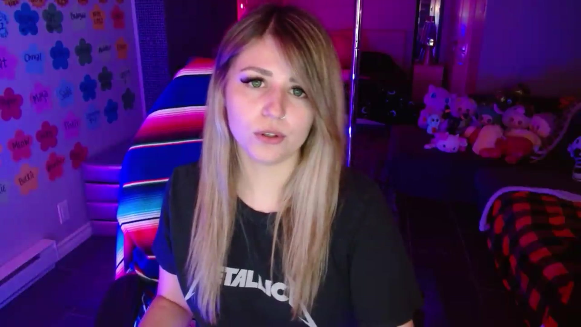 Gallery image thumbnail from Serafina's myfreecams stream on, 07/31/2026, 03:24 image 15 of 20