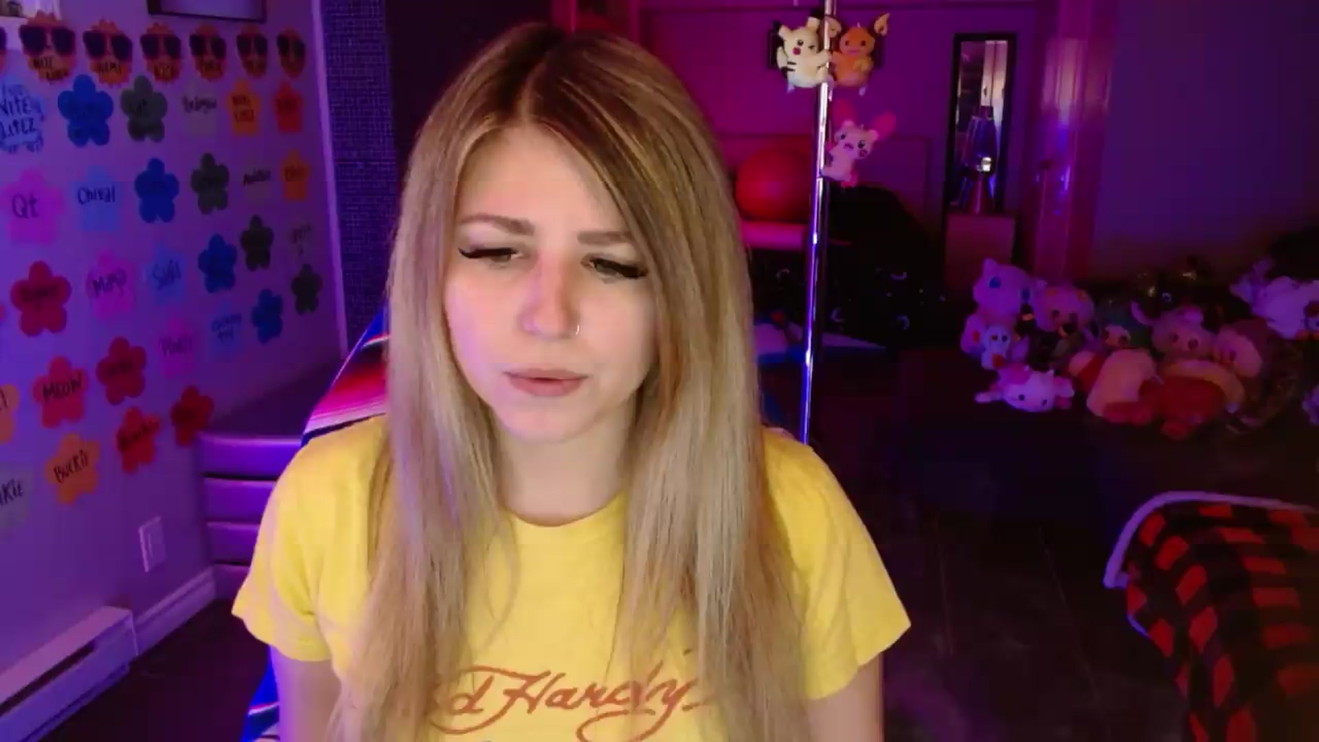 Gallery image thumbnail from Serafina's myfreecams stream on, 08/01/2026, 04:13 image 3 of 20