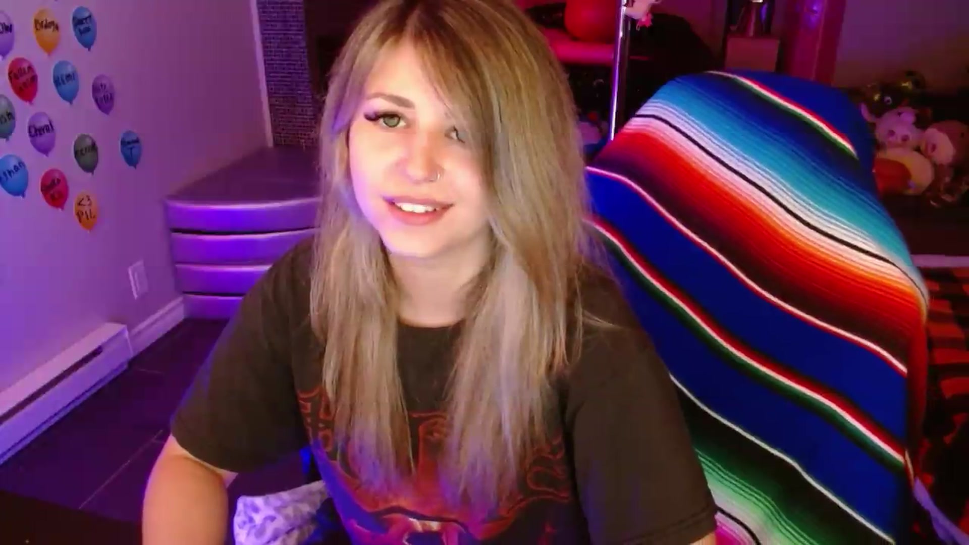 Gallery image thumbnail from Serafina's myfreecams stream on, 08/09/2026, 01:54 image 14 of 20