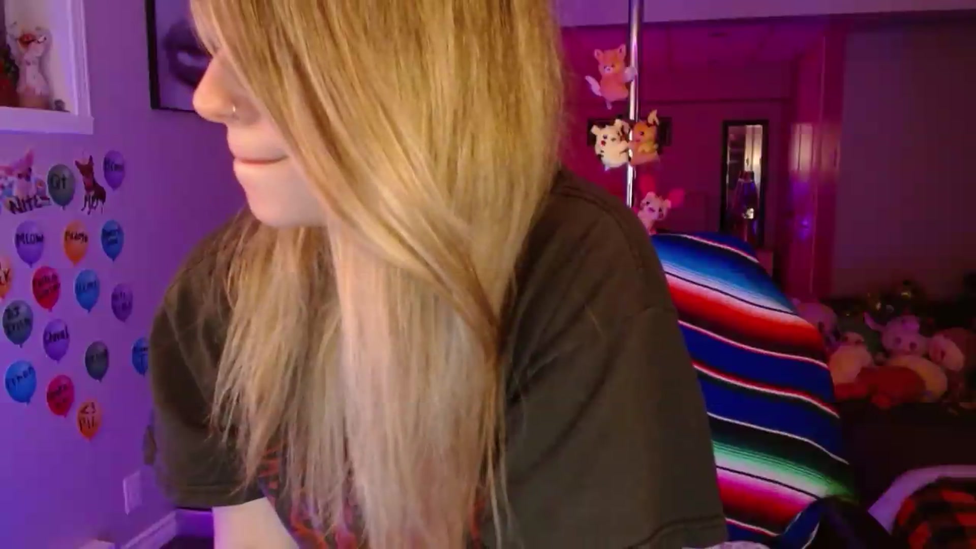 Gallery image thumbnail from Serafina's myfreecams stream on, 08/09/2026, 01:54 image 17 of 20