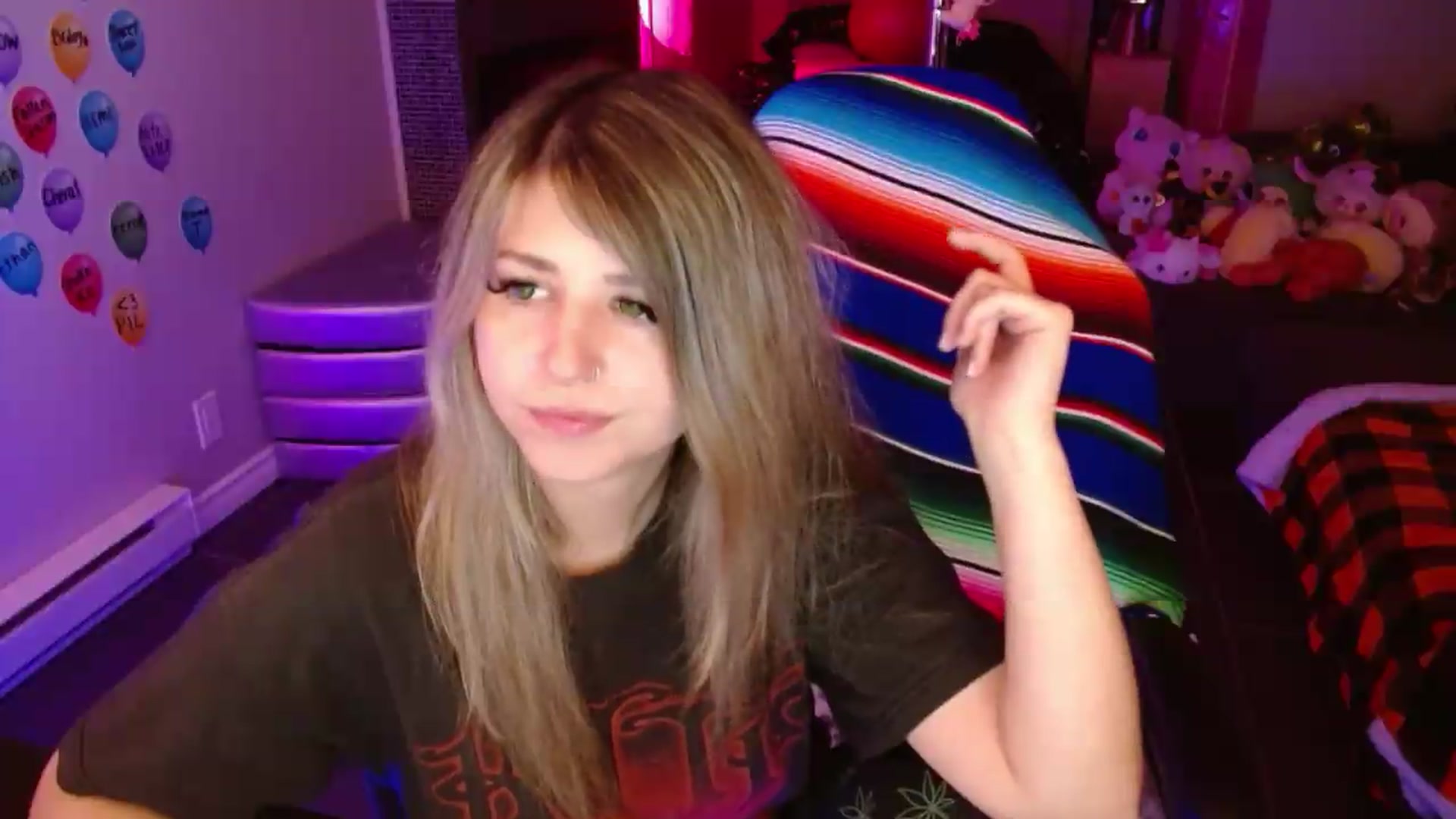 Gallery image thumbnail from Serafina's myfreecams stream on, 08/09/2026, 01:54 image 15 of 20
