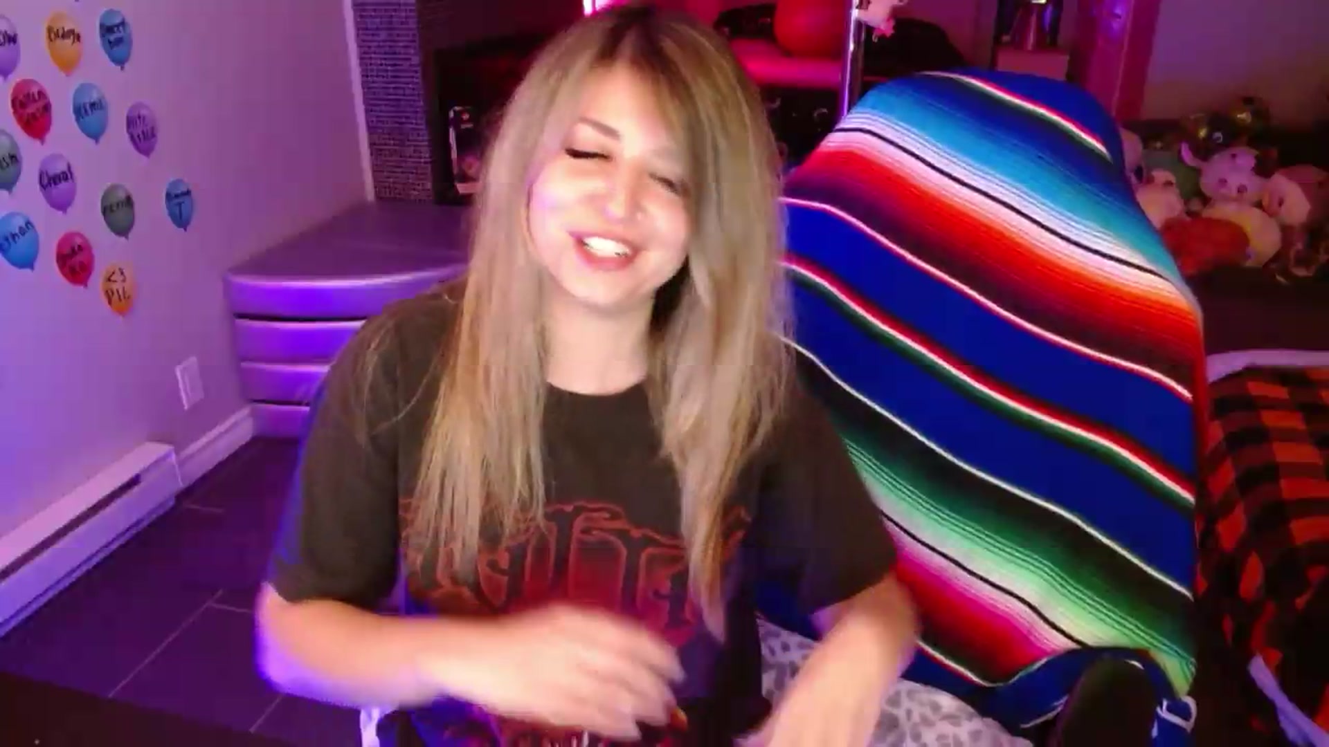 Gallery image thumbnail from Serafina's myfreecams stream on, 08/09/2026, 01:54 image 16 of 20