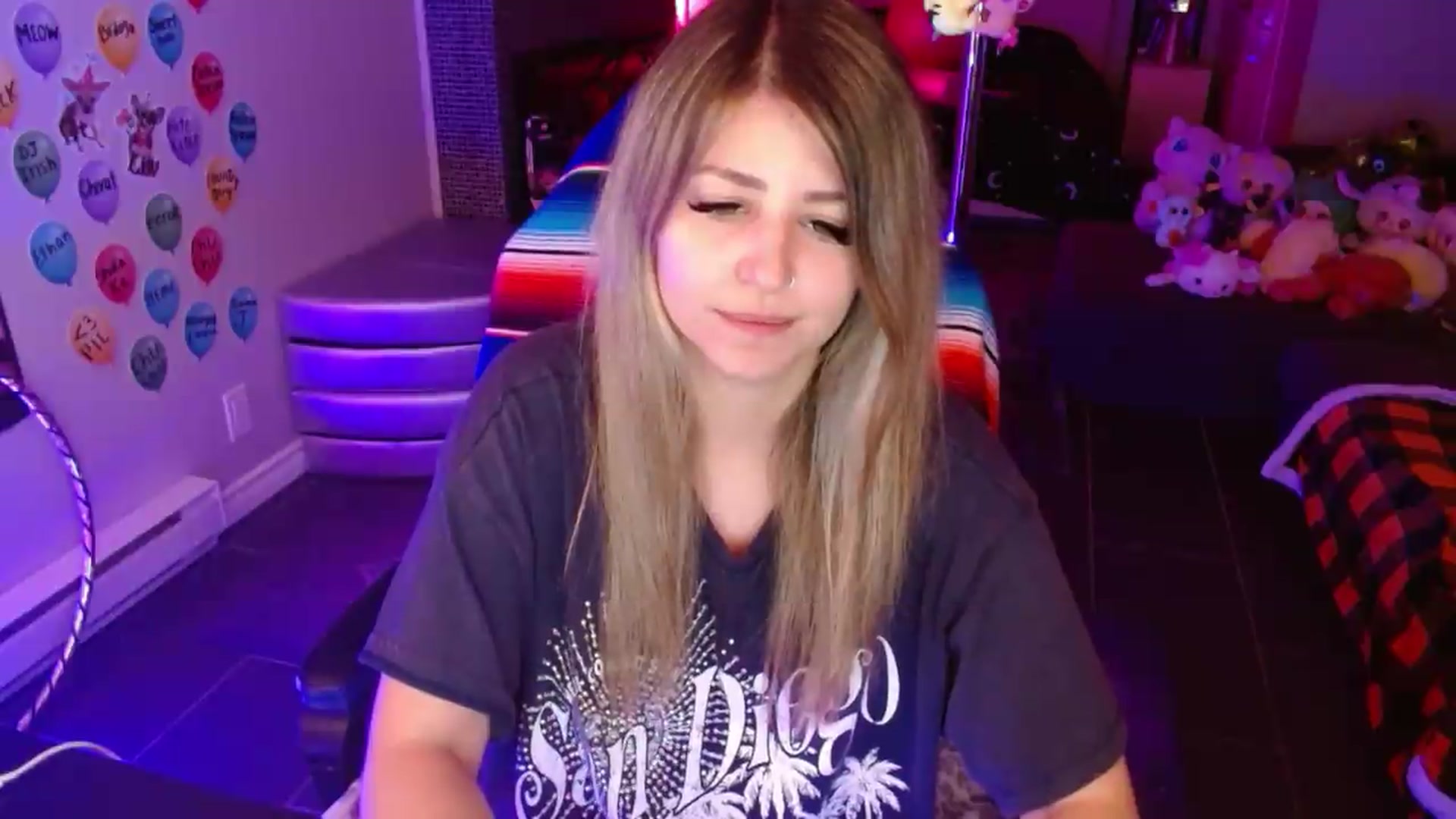 Gallery image thumbnail from Serafina's myfreecams stream on, 08/12/2026, 04:10 image 11 of 20