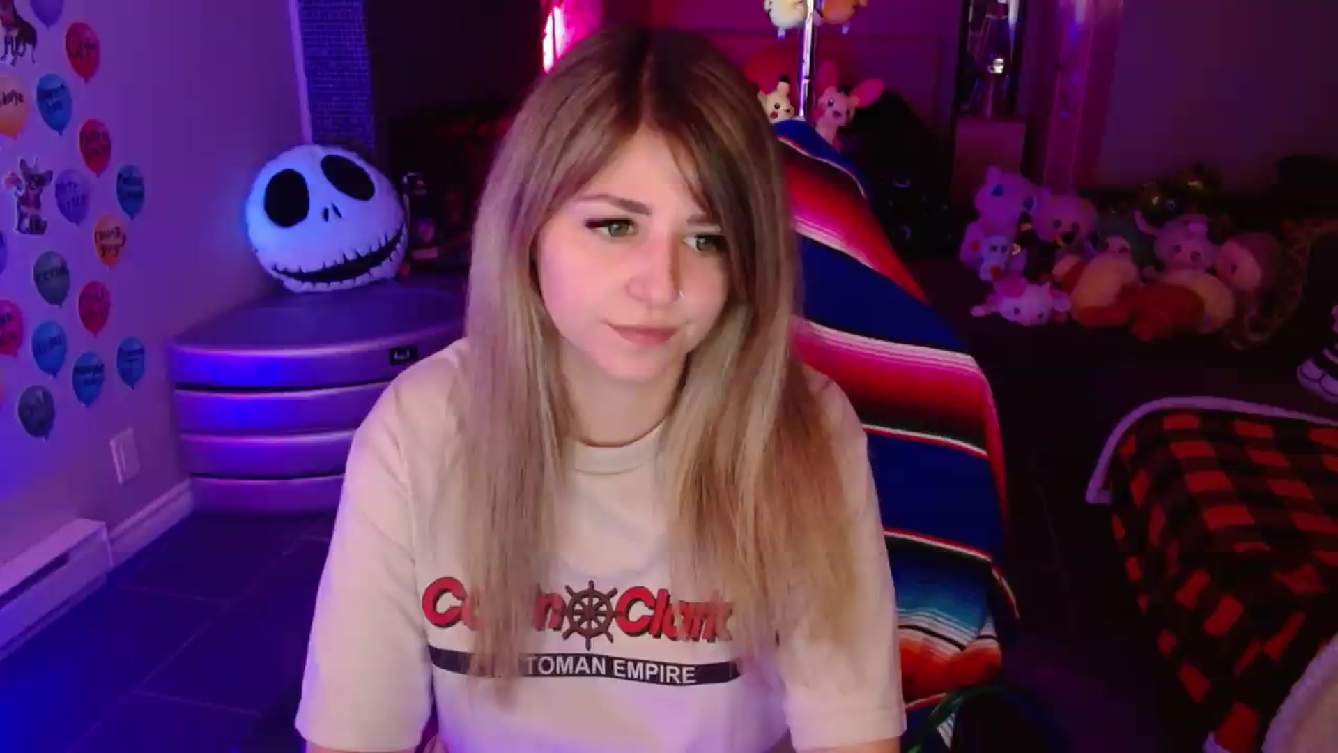 Gallery image thumbnail from Serafina's myfreecams stream on, 08/14/2026, 03:55 image 14 of 20