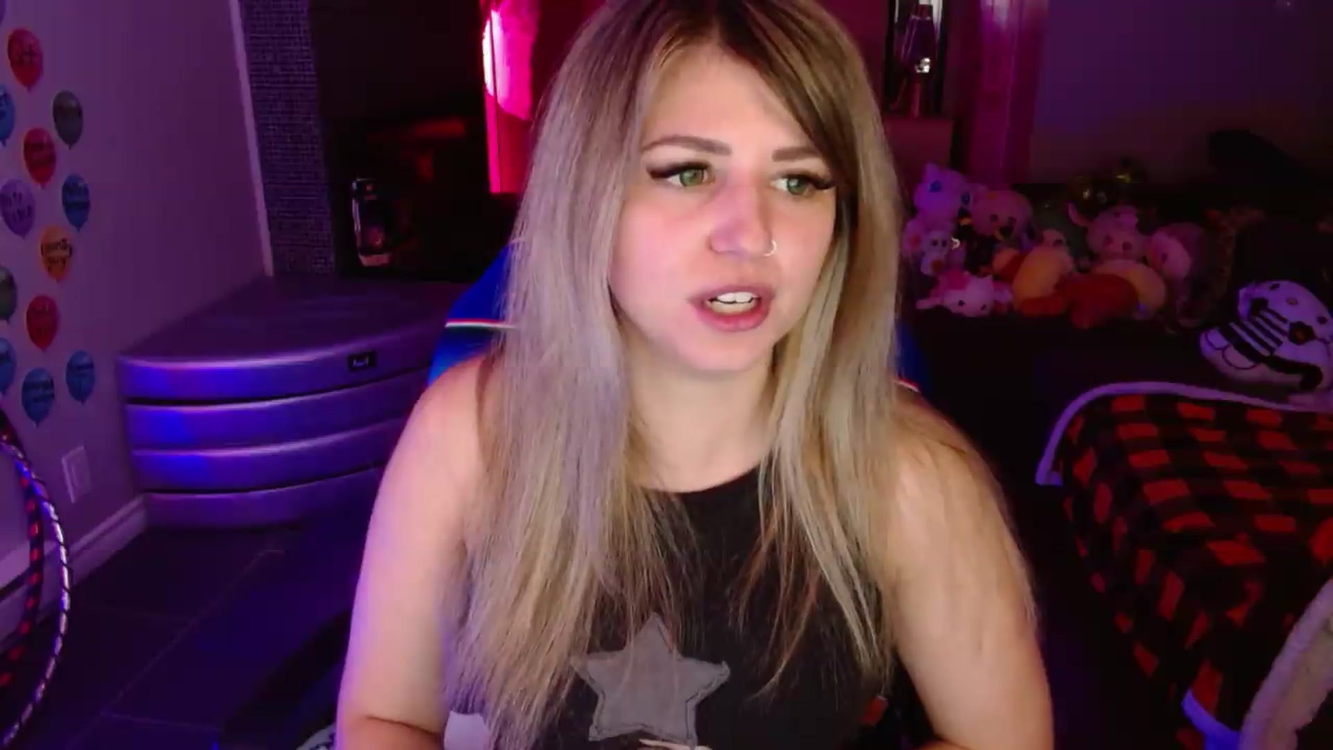 Gallery image thumbnail from Serafina's myfreecams stream on, 08/17/2026, 04:20 image 19 of 20