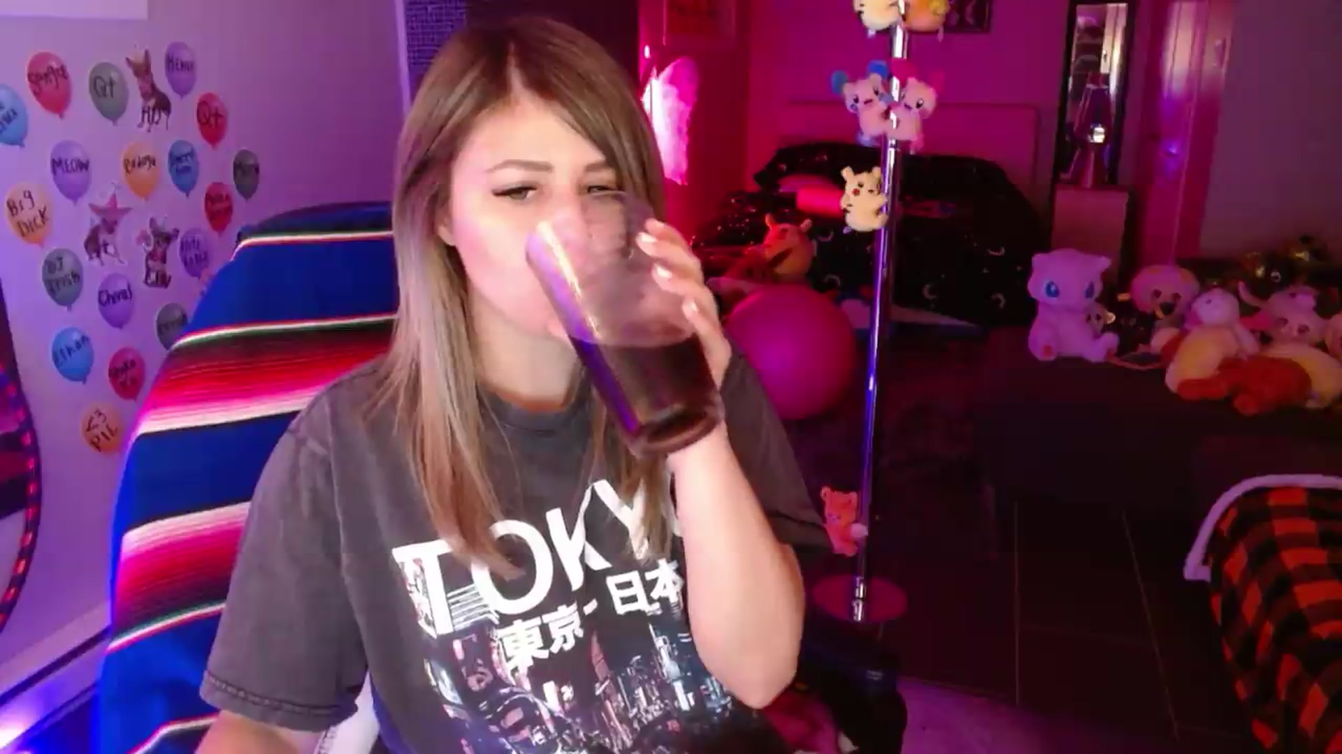 Gallery image thumbnail from Serafina's myfreecams stream on, 08/20/2026, 03:46 image 14 of 20