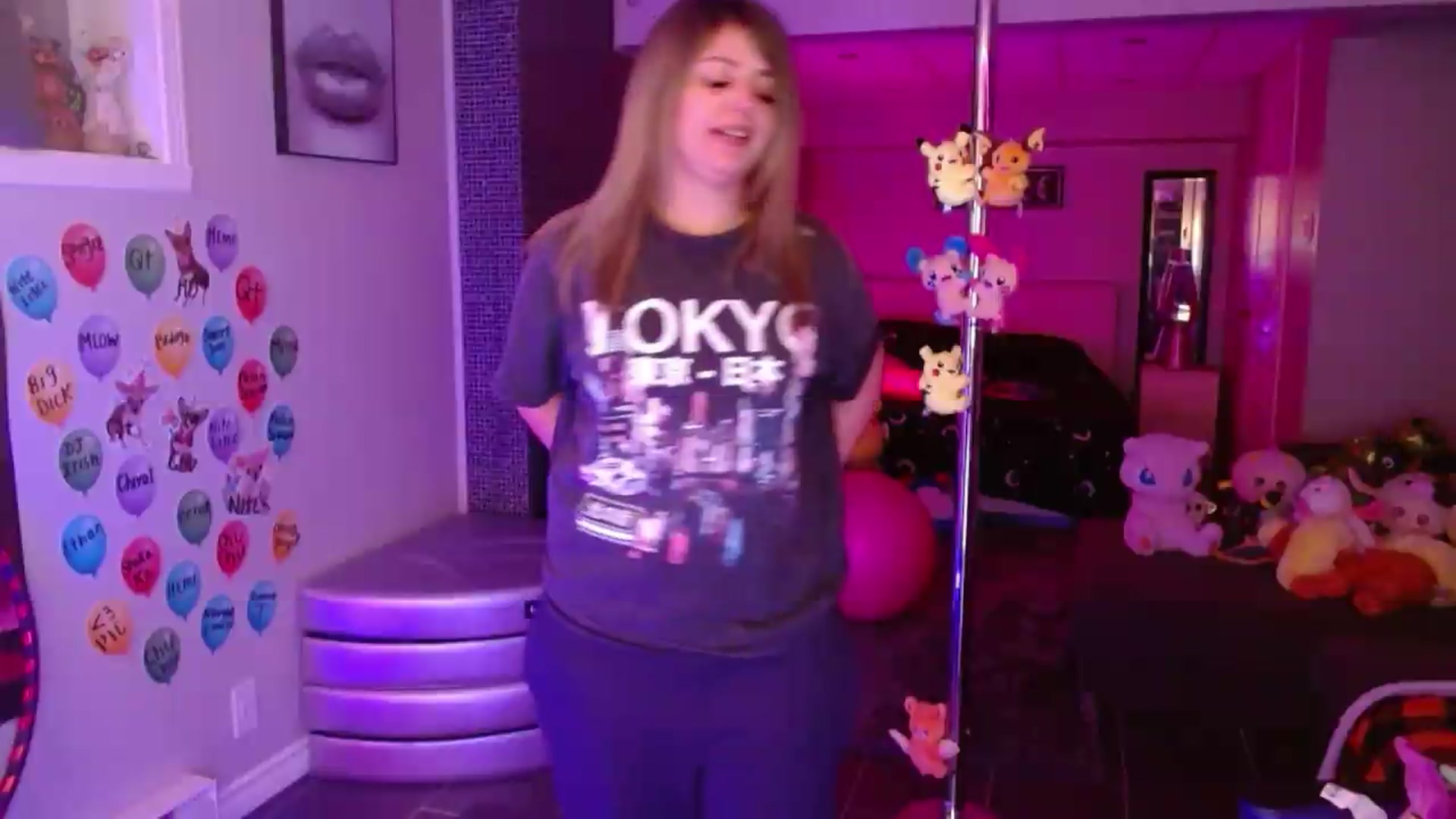 Gallery image thumbnail from Serafina's myfreecams stream on, 08/20/2026, 03:46 image 13 of 20
