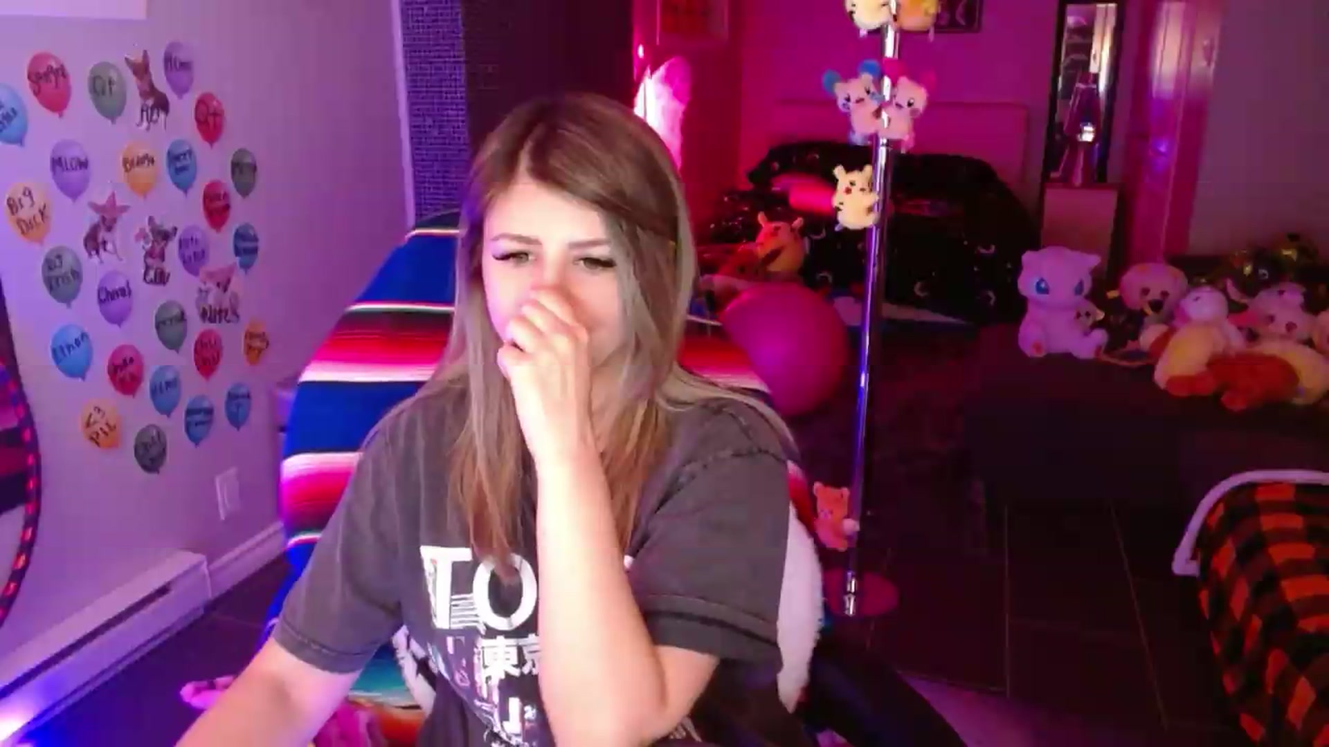 Gallery image thumbnail from Serafina's myfreecams stream on, 08/20/2026, 03:46 image 15 of 20