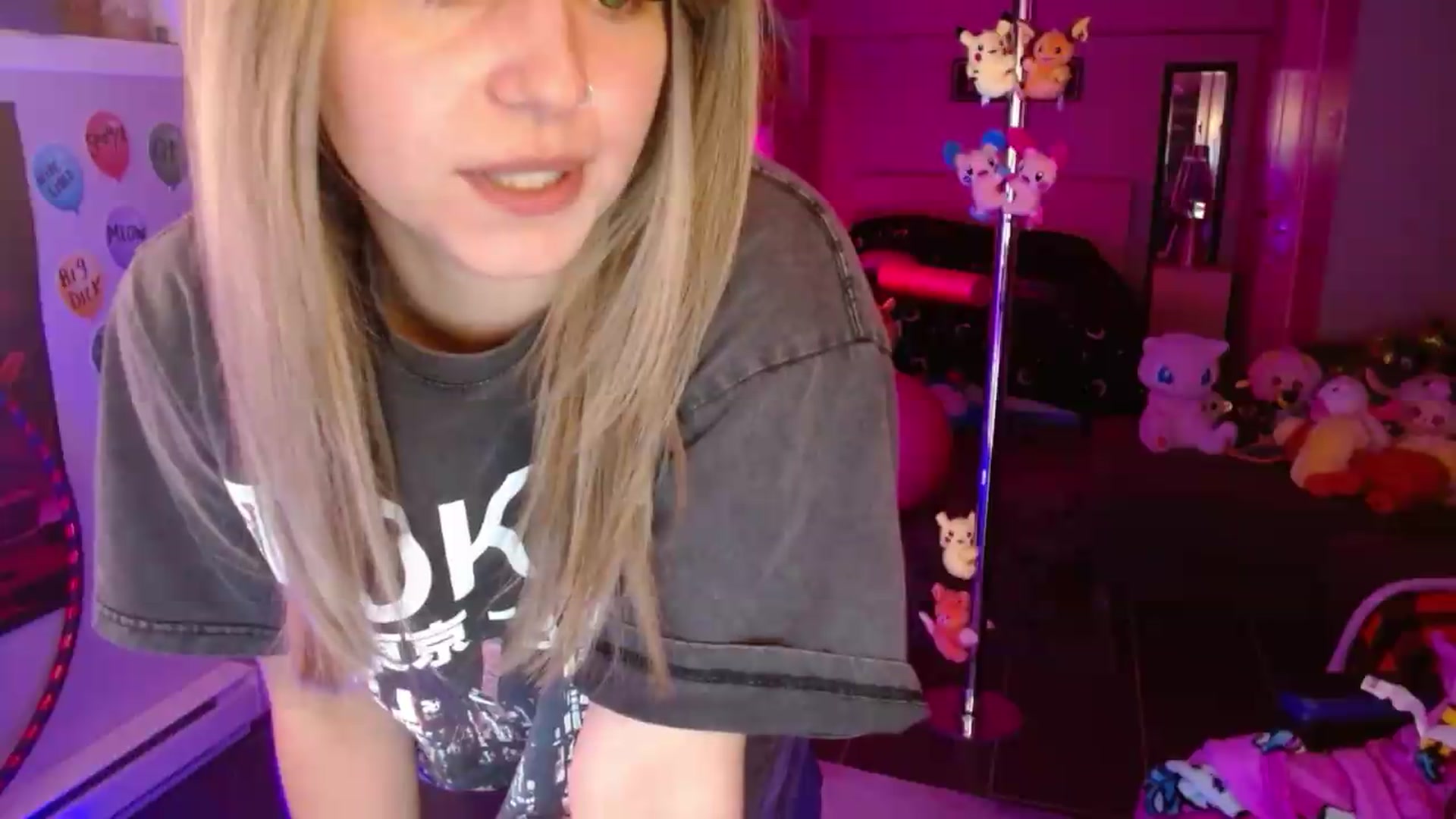 Gallery image thumbnail from Serafina's myfreecams stream on, 08/20/2026, 03:46 image 8 of 20