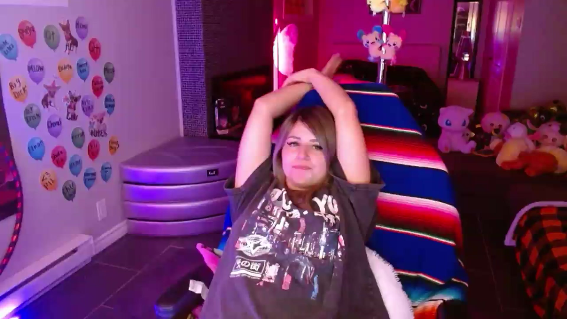 Gallery image thumbnail from Serafina's myfreecams stream on, 08/20/2026, 03:46 image 4 of 20