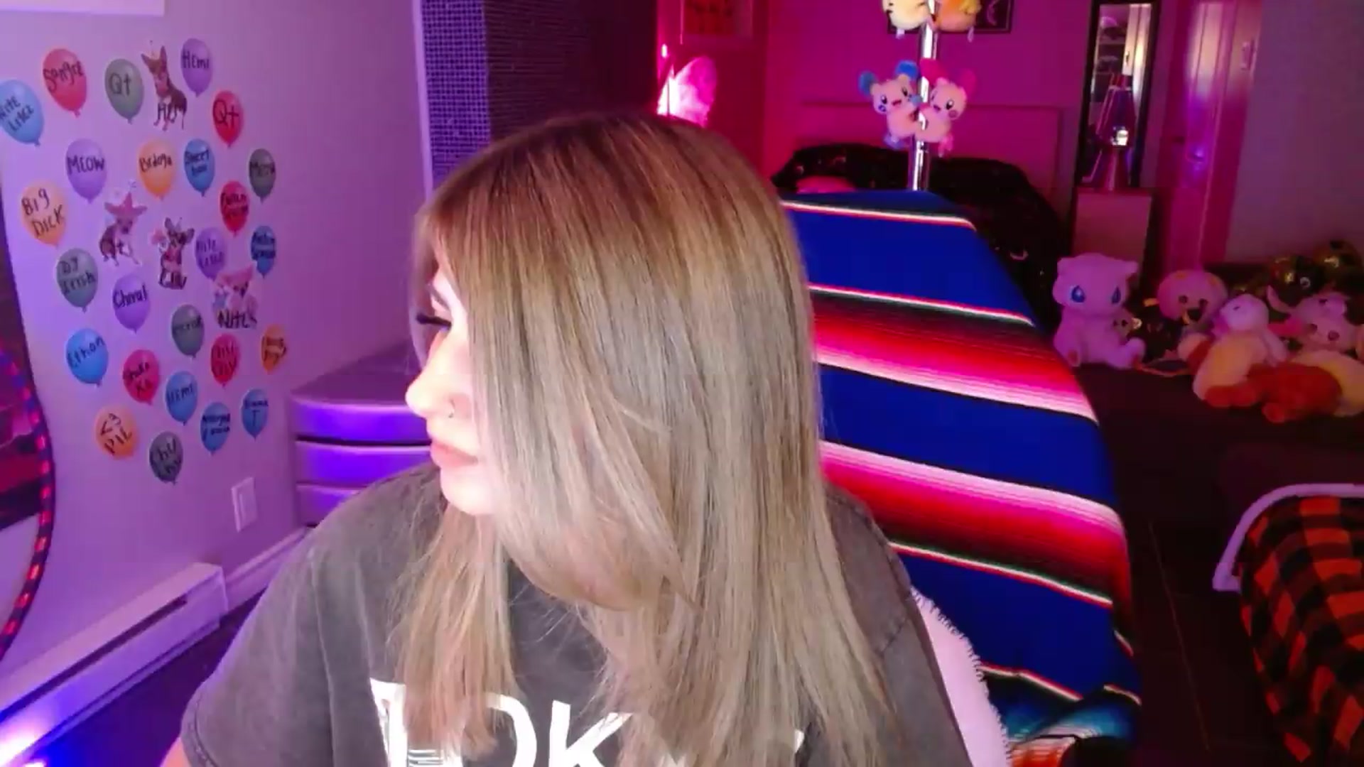 Gallery image thumbnail from Serafina's myfreecams stream on, 08/20/2026, 03:46 image 5 of 20