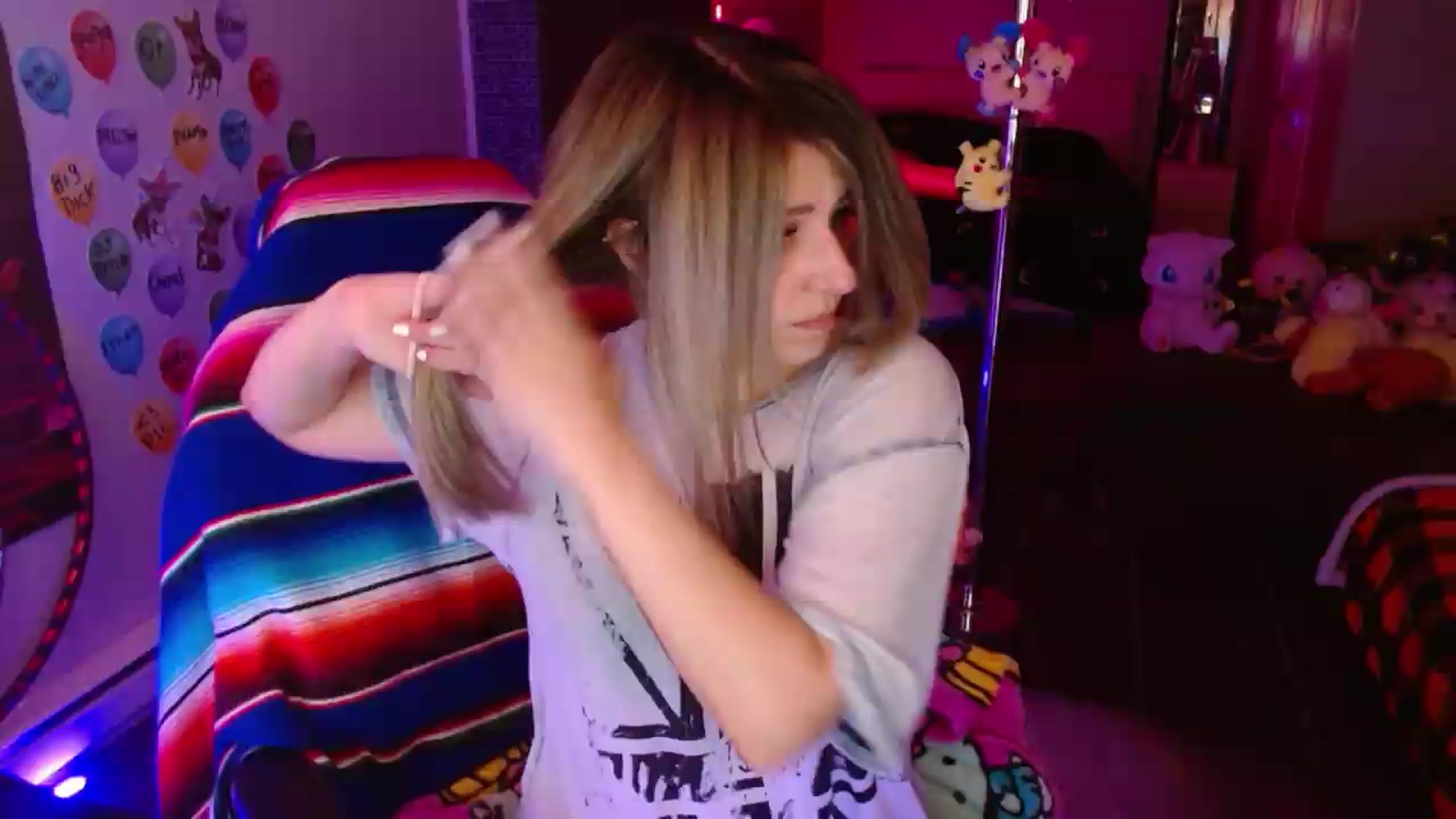 Gallery image thumbnail from Serafina's myfreecams stream on, 08/21/2026, 05:22 image 3 of 20