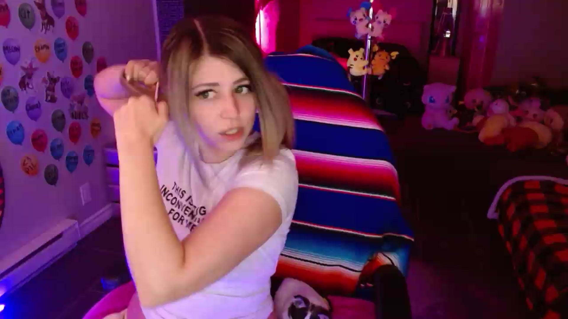 Gallery image thumbnail from Serafina's myfreecams stream on, 08/23/2026, 03:23 image 1 of 20