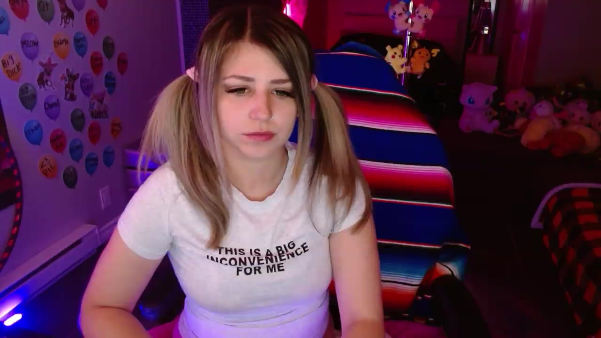 Gallery image thumbnail from Serafina's myfreecams stream on, 08/23/2026, 03:23 image 16 of 20