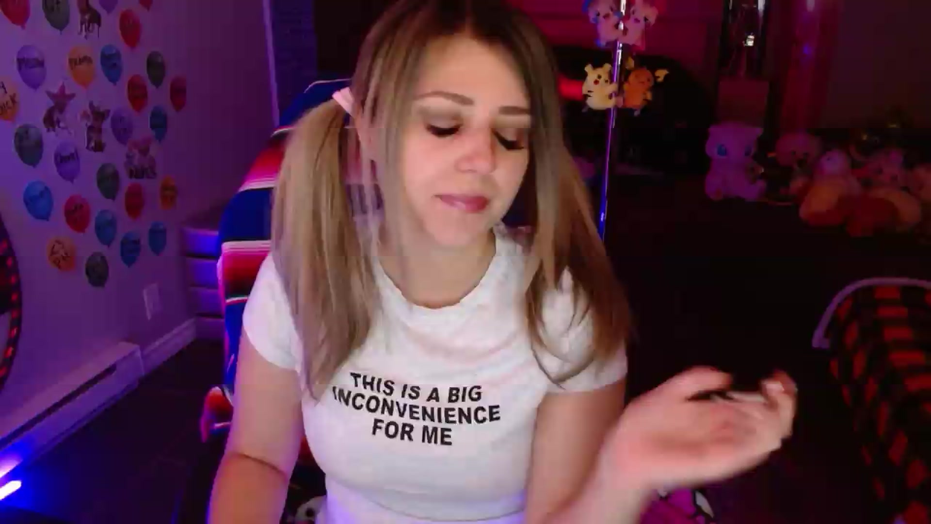Gallery image thumbnail from Serafina's myfreecams stream on, 08/23/2026, 03:23 image 7 of 20