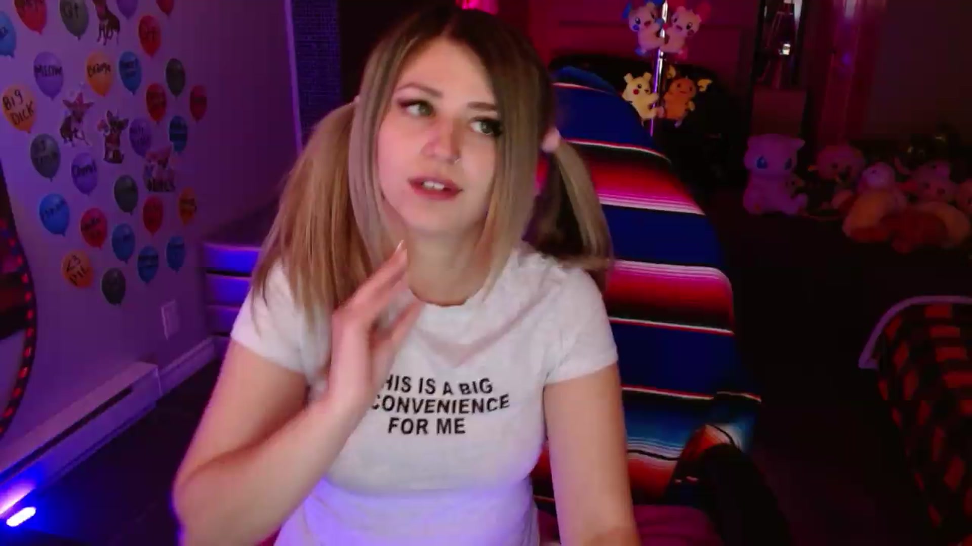 Gallery image thumbnail from Serafina's myfreecams stream on, 08/23/2026, 03:23 image 12 of 20