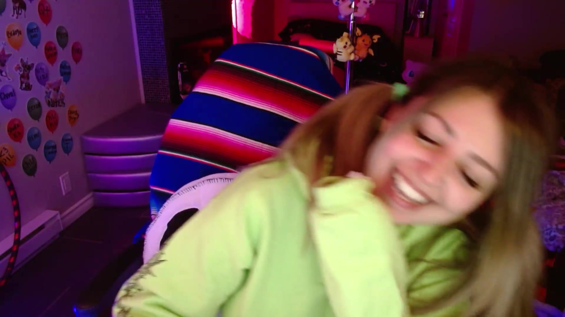 Gallery image thumbnail from Serafina's myfreecams stream on, 08/26/2026, 04:42 image 20 of 20