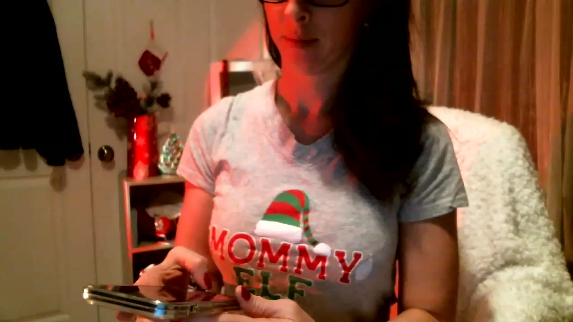 Gallery image thumbnail from SeraphinaR's myfreecams stream on, 12/23/2022, 16:28 image 1 of 20