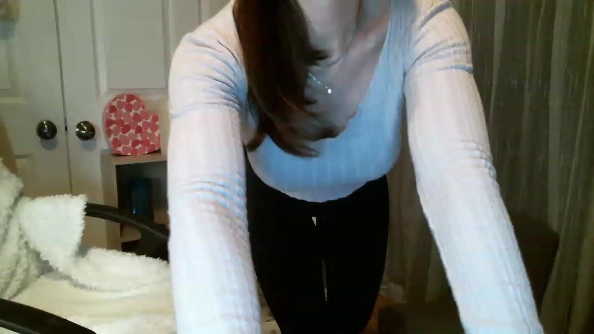 Gallery image thumbnail from SeraphinaR's myfreecams stream on, 02/18/2023, 21:21 image 7 of 20