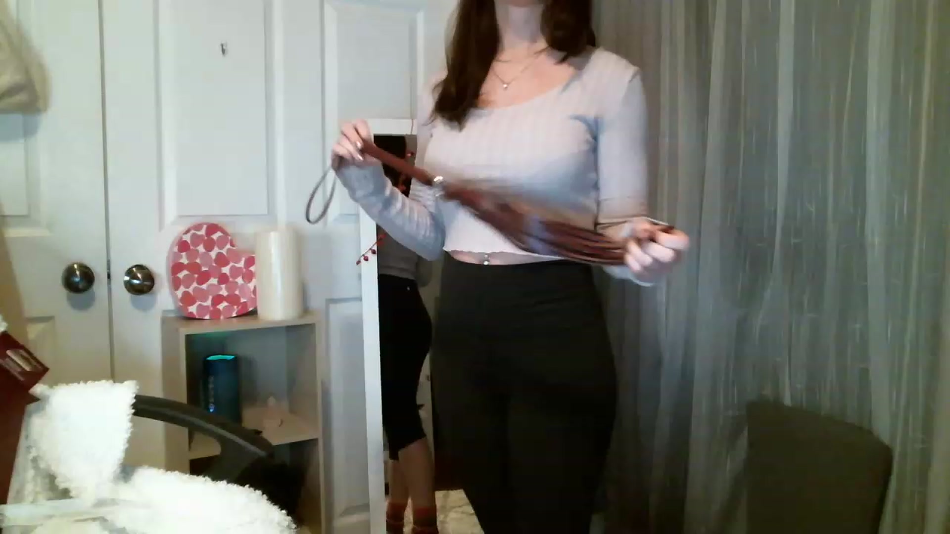 Gallery image thumbnail from SeraphinaR's myfreecams stream on, 02/18/2023, 21:21 image 13 of 20