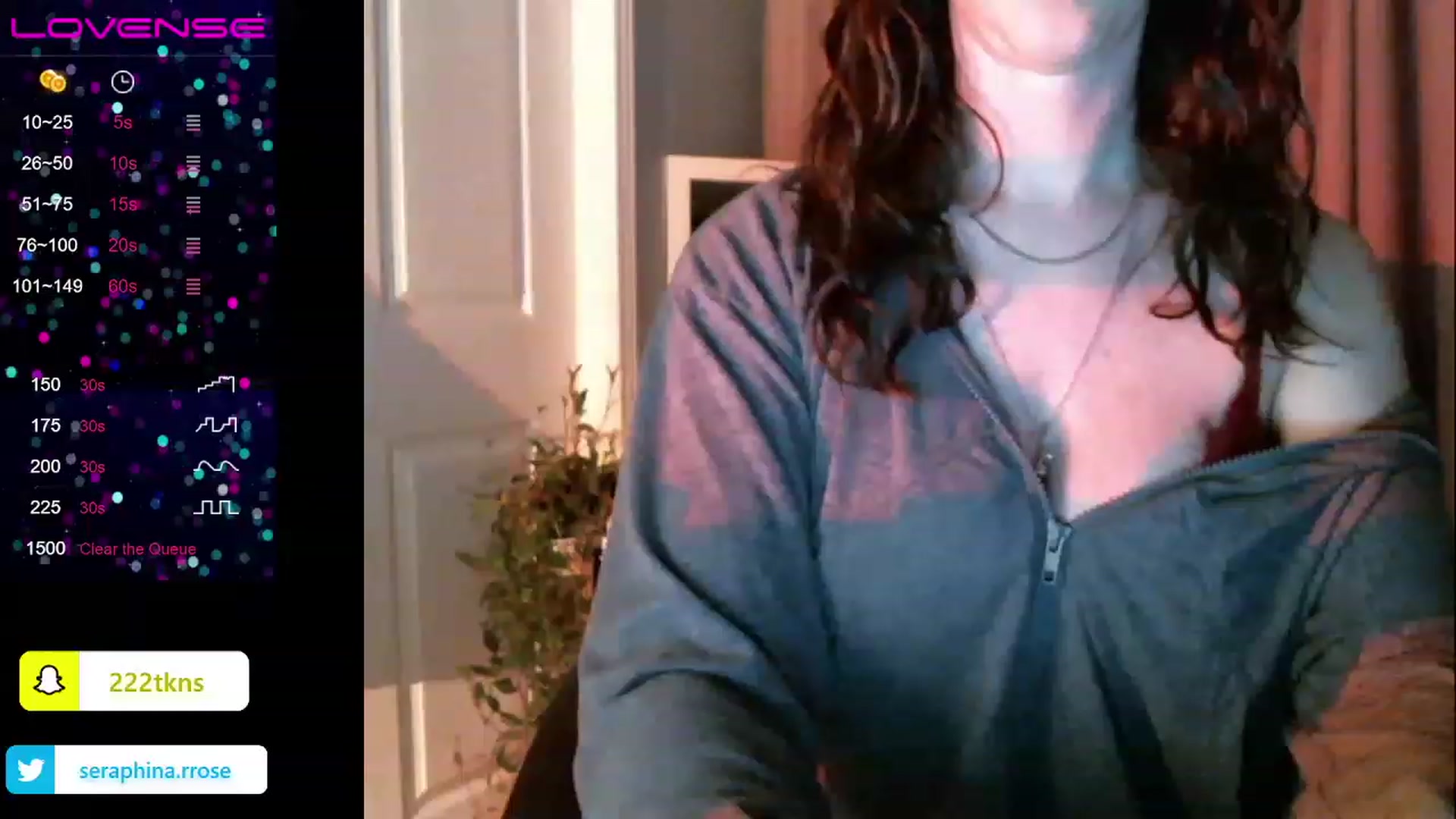 Gallery image thumbnail from SeraphinaR's myfreecams stream on, 03/11/2023, 03:40 image 3 of 20