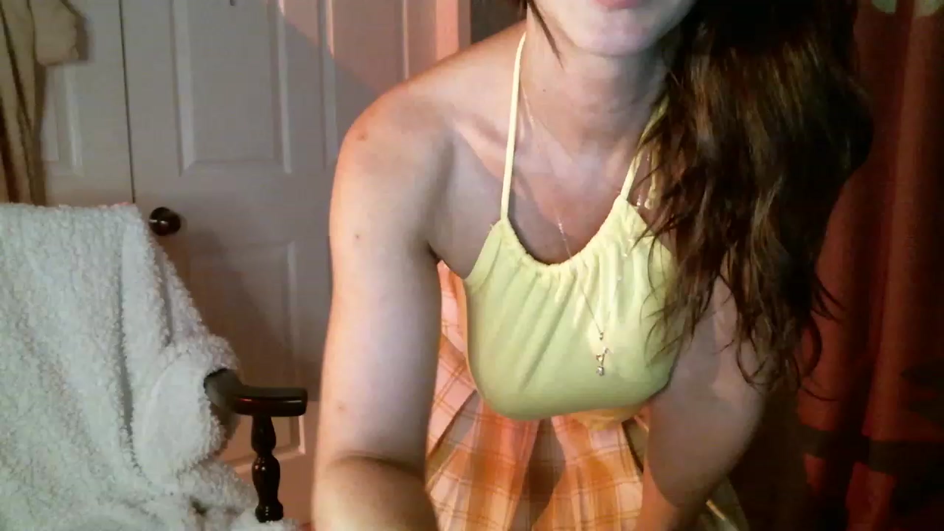 Gallery image thumbnail from SeraphinaR's myfreecams stream on, 03/21/2023, 02:24 image 18 of 20