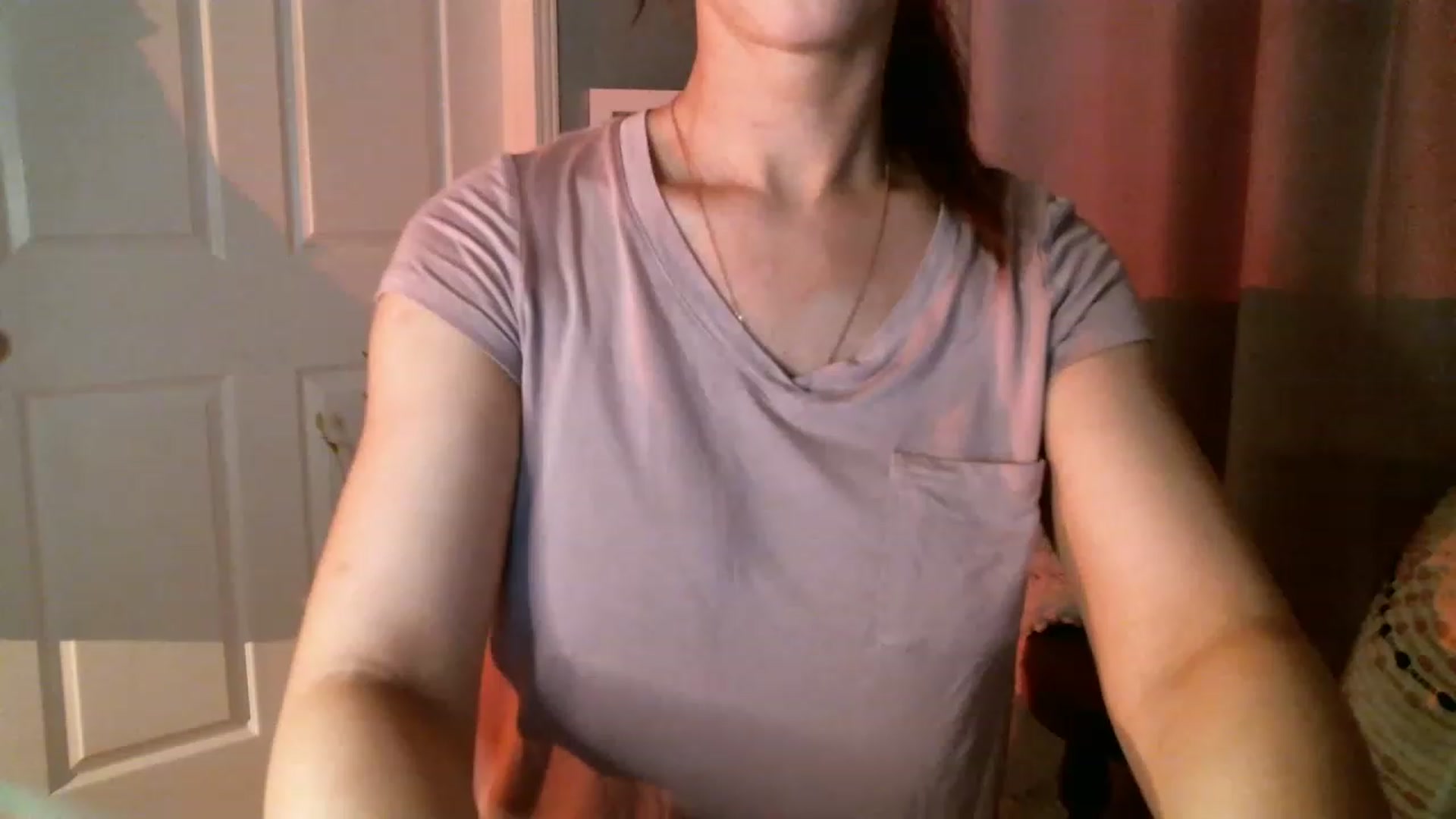 Gallery image thumbnail from SeraphinaR's myfreecams stream on, 03/23/2023, 01:31 image 15 of 20