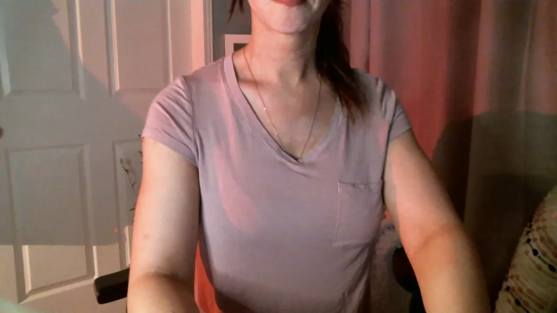 Gallery image thumbnail from SeraphinaR's myfreecams stream on, 03/23/2023, 01:31 image 9 of 20