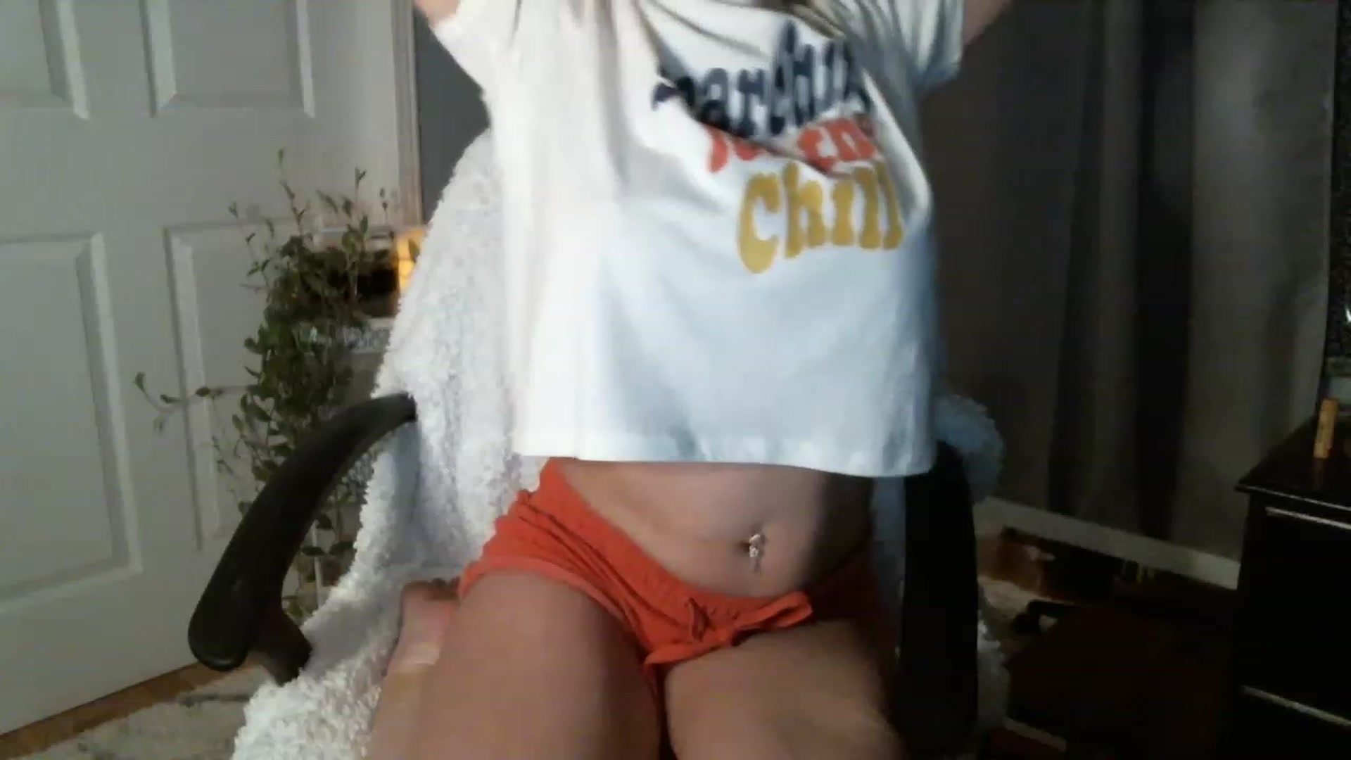 Gallery image thumbnail from SeraphinaR's myfreecams stream on, 04/04/2023, 02:21 image 11 of 20