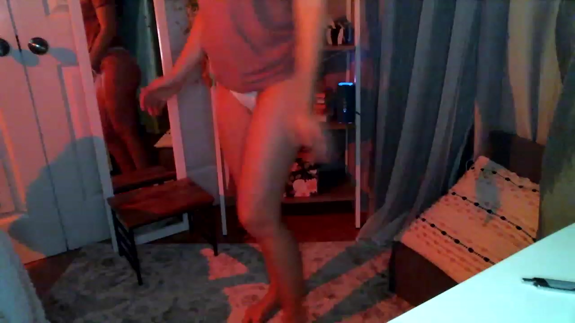Gallery image thumbnail from SeraphinaR's myfreecams stream on, 05/20/2023, 01:34 image 19 of 20