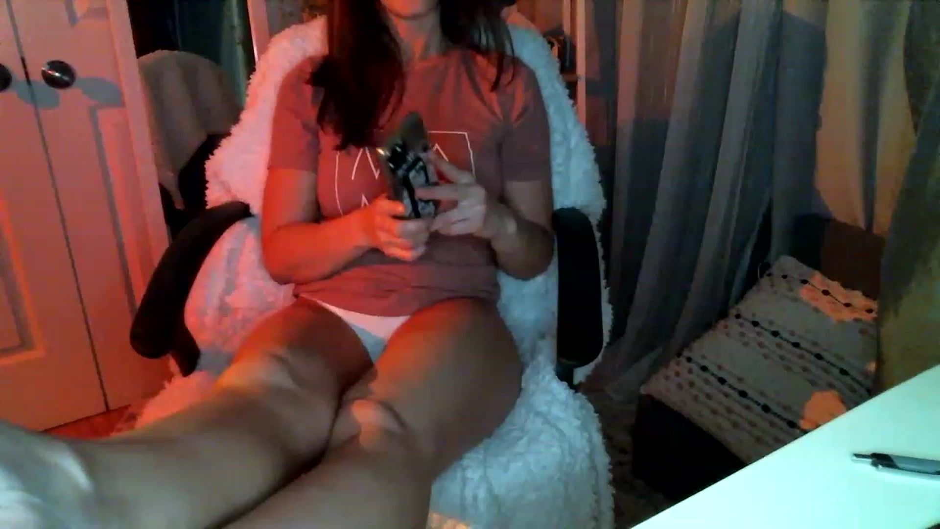 Gallery image thumbnail from SeraphinaR's myfreecams stream on, 05/20/2023, 01:34 image 17 of 20