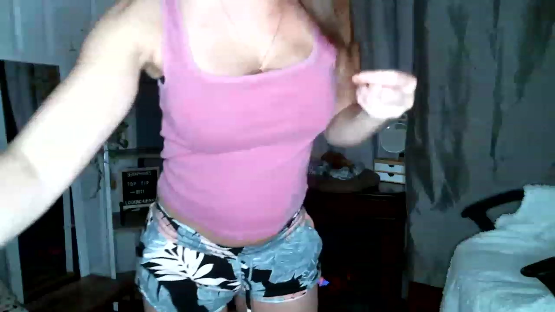 Gallery image thumbnail from SeraphinaR's myfreecams stream on, 06/19/2023, 02:57 image 10 of 20