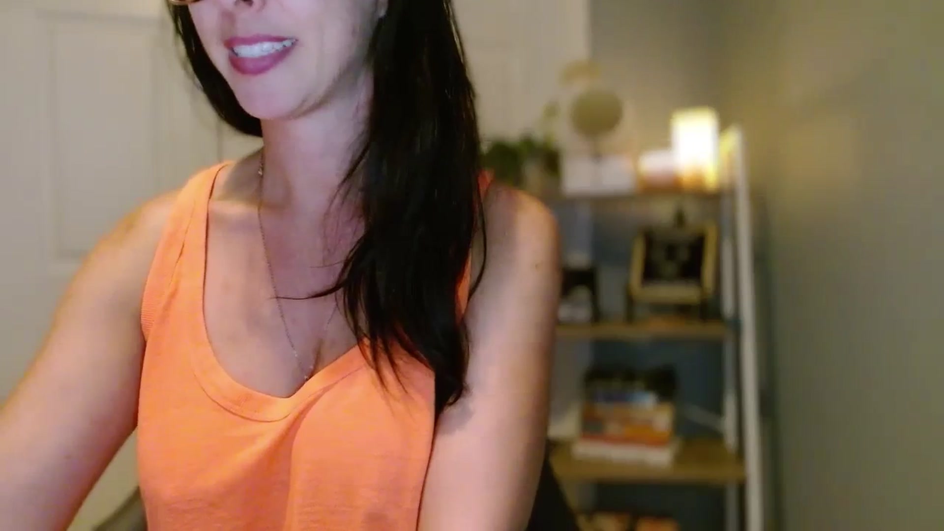 Gallery image thumbnail from SeraphinaR's myfreecams stream on, 08/10/2023, 02:07 image 19 of 20