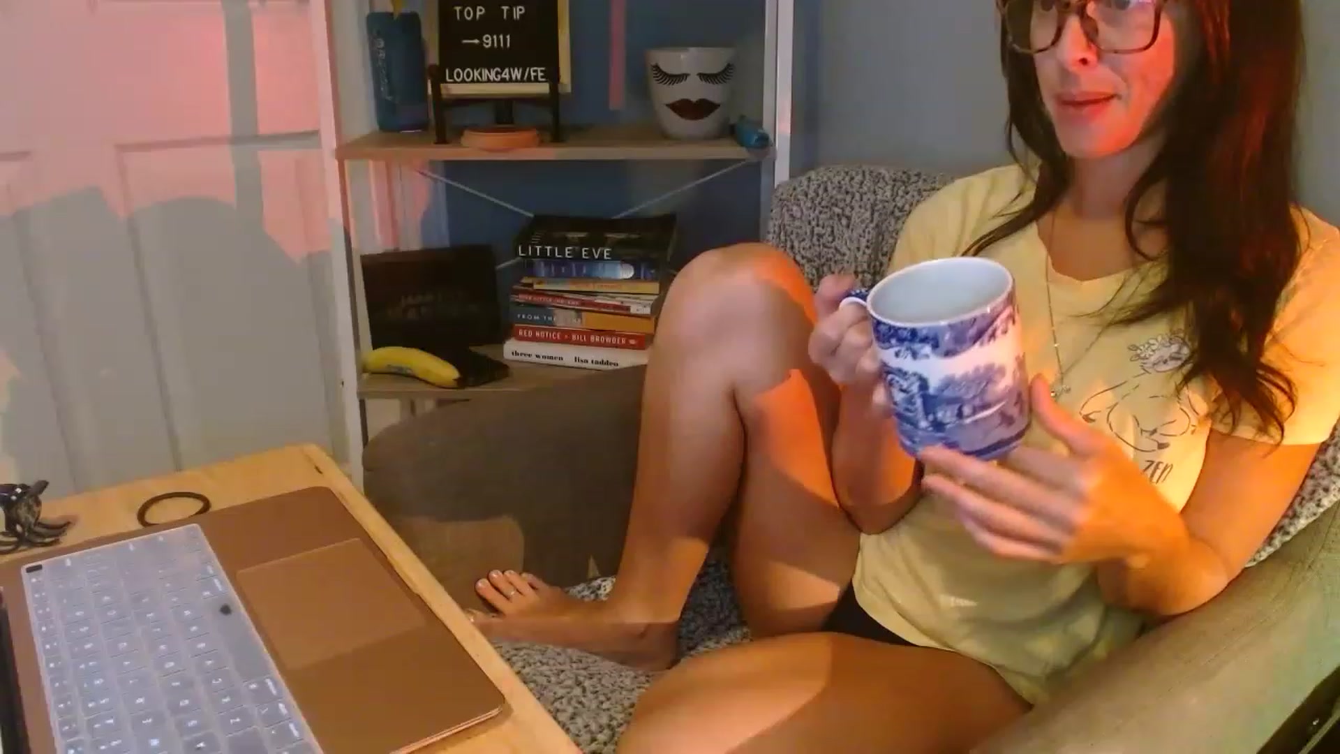 Gallery image thumbnail from SeraphinaR's myfreecams stream on, 08/16/2023, 14:16 image 6 of 20