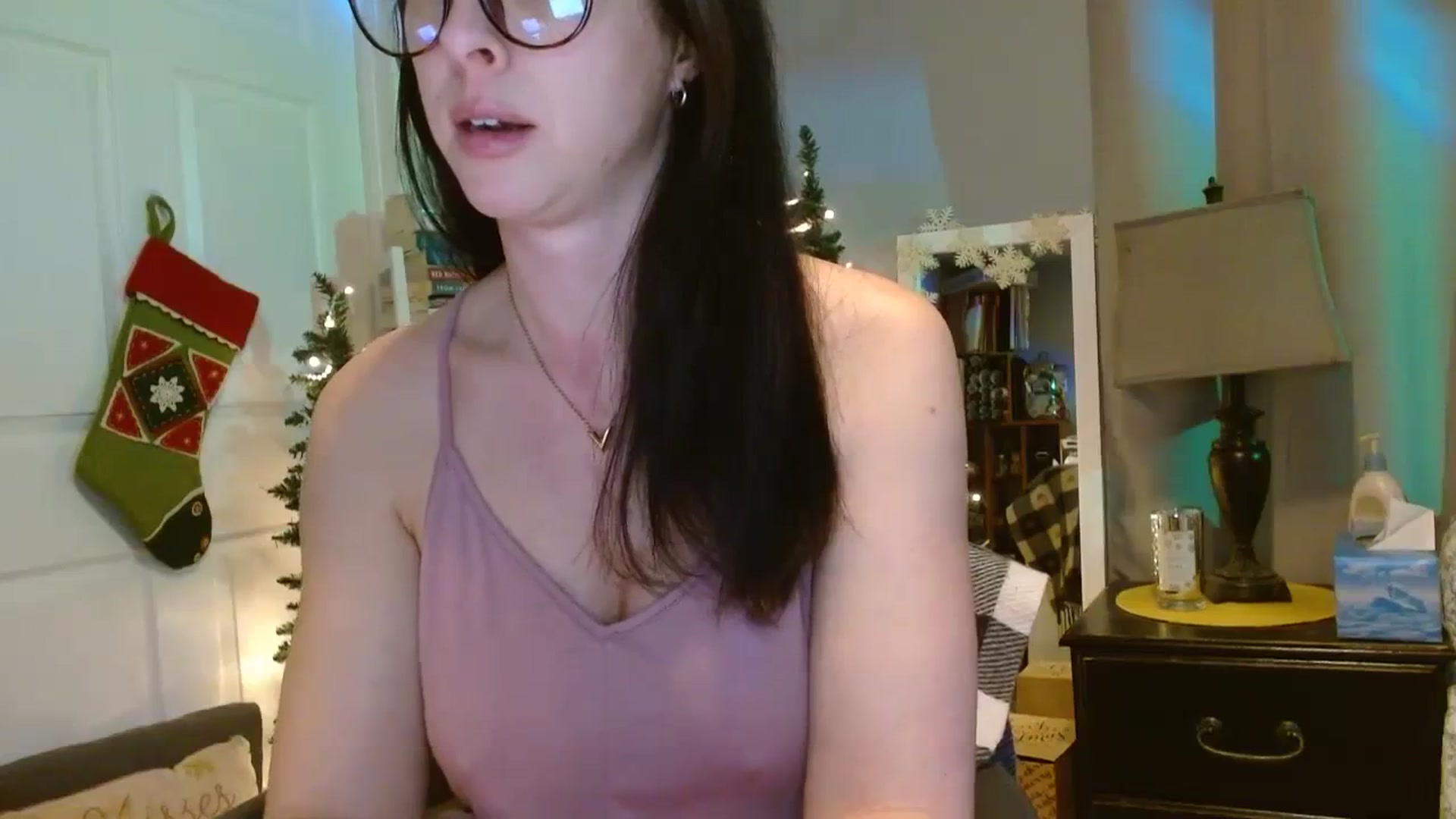 Gallery image thumbnail from SeraphinaR's myfreecams stream on, 12/04/2023, 03:24 image 4 of 20