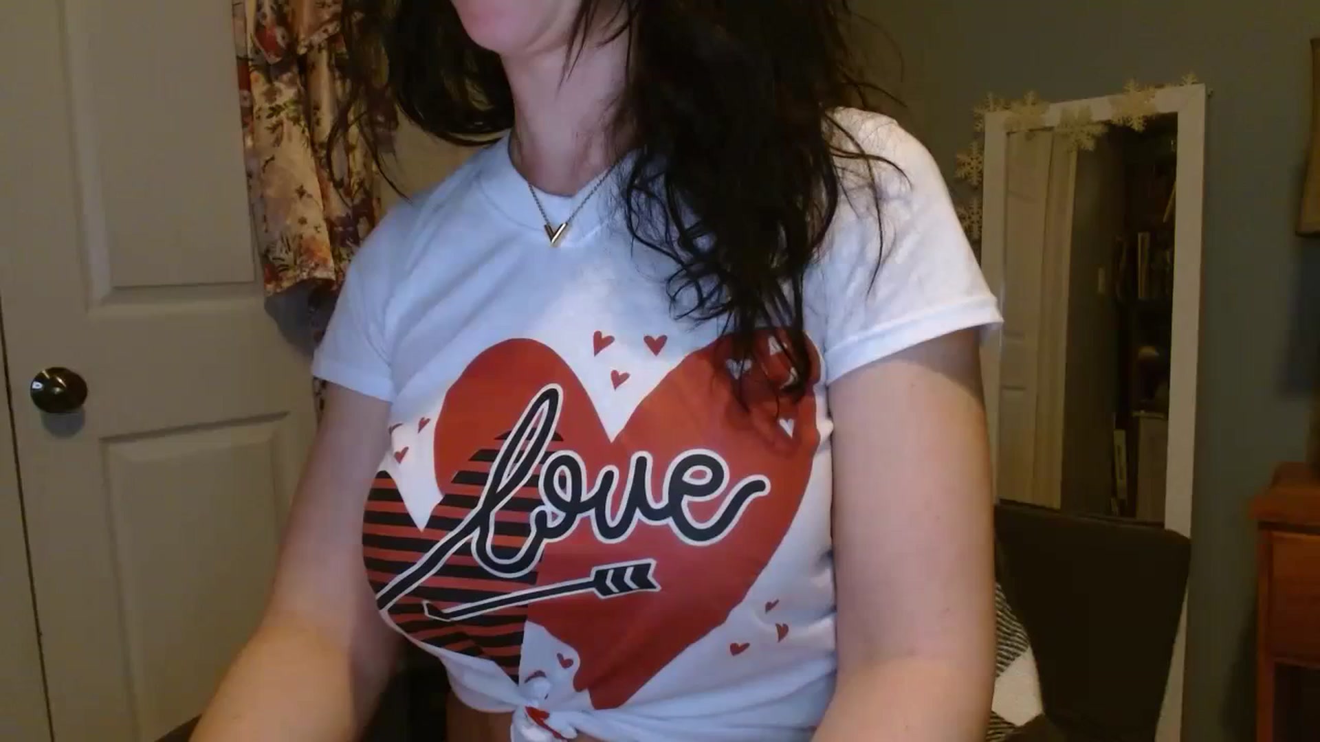Gallery image thumbnail from SeraphinaR's myfreecams stream on, 02/15/2024, 01:35 image 18 of 20
