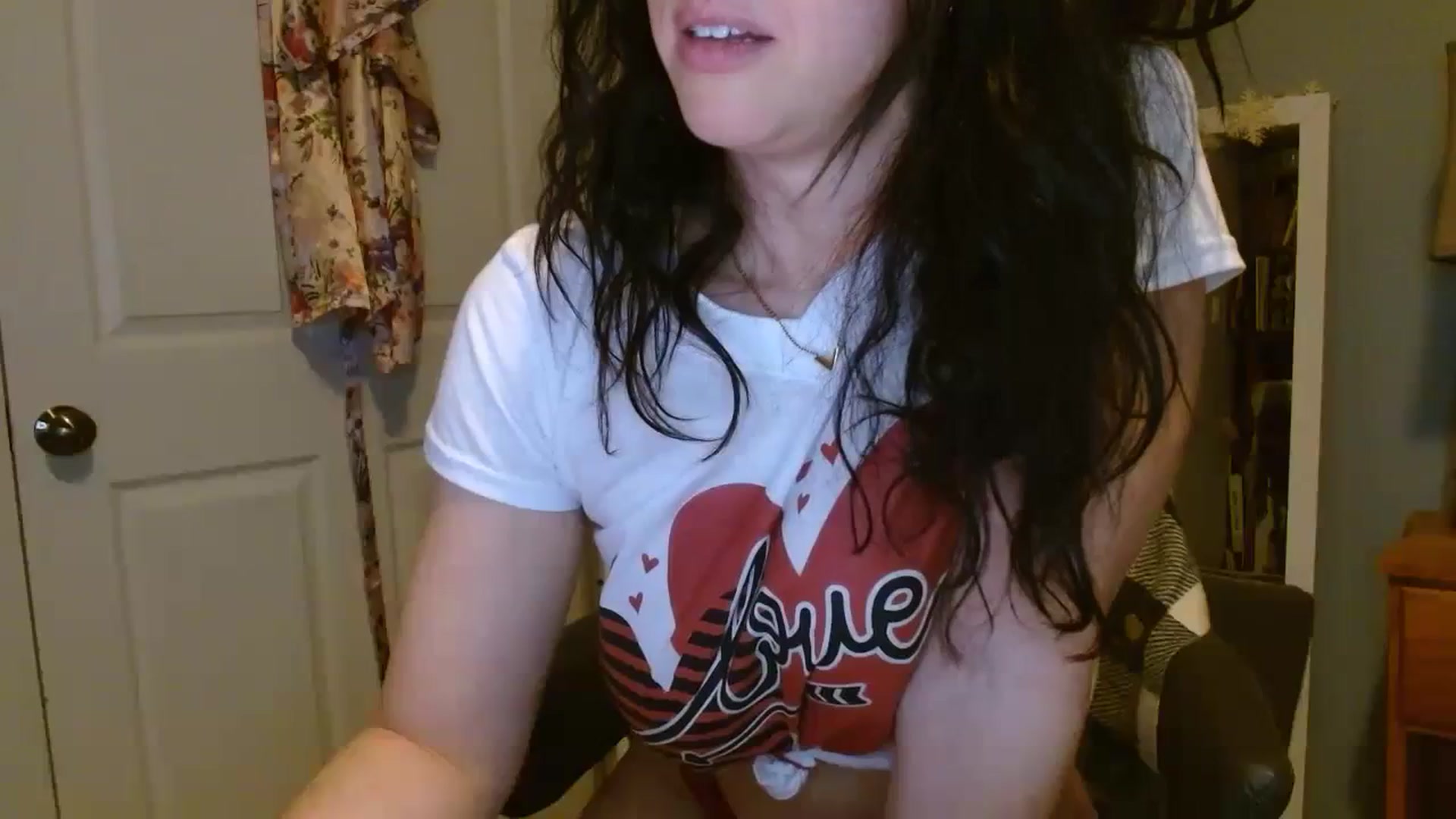 Gallery image thumbnail from SeraphinaR's myfreecams stream on, 02/15/2024, 01:35 image 11 of 20