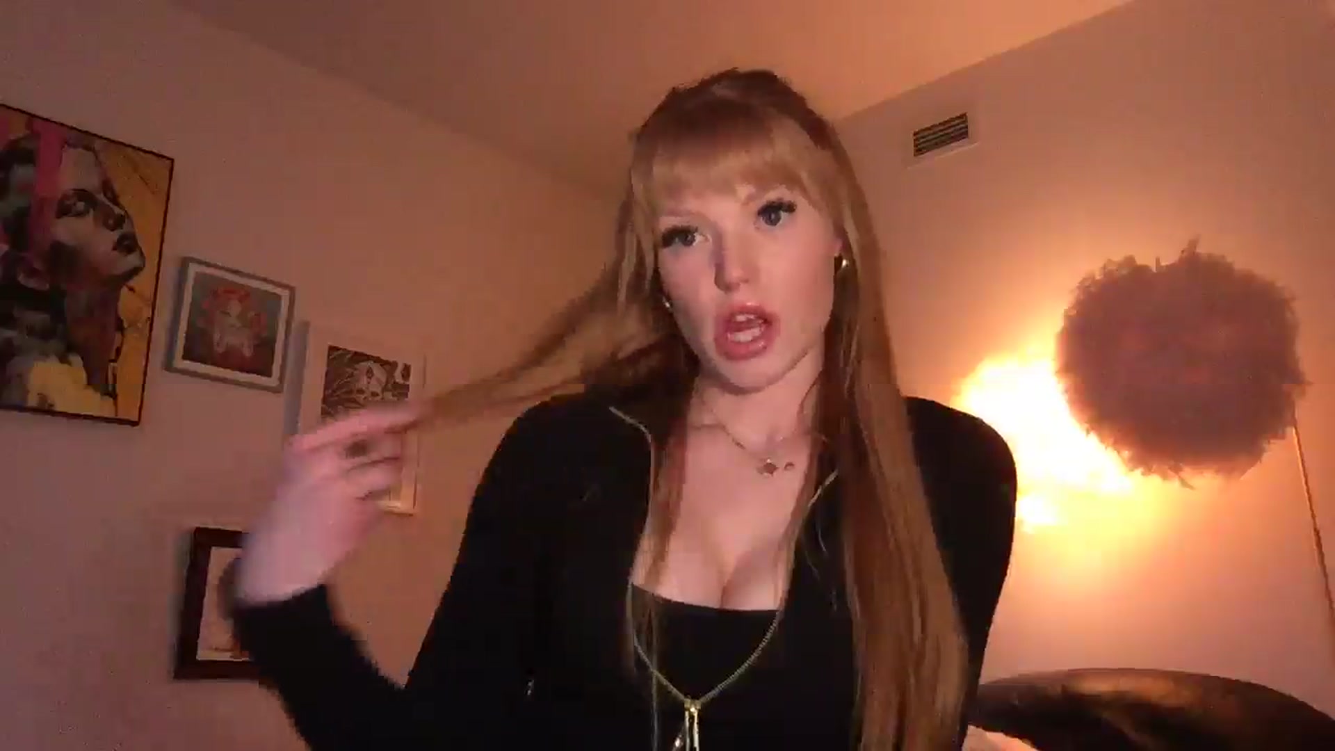 Gallery image thumbnail from Seraquinn_'s myfreecams stream on, 03/13/2025, 02:18 image 17 of 20