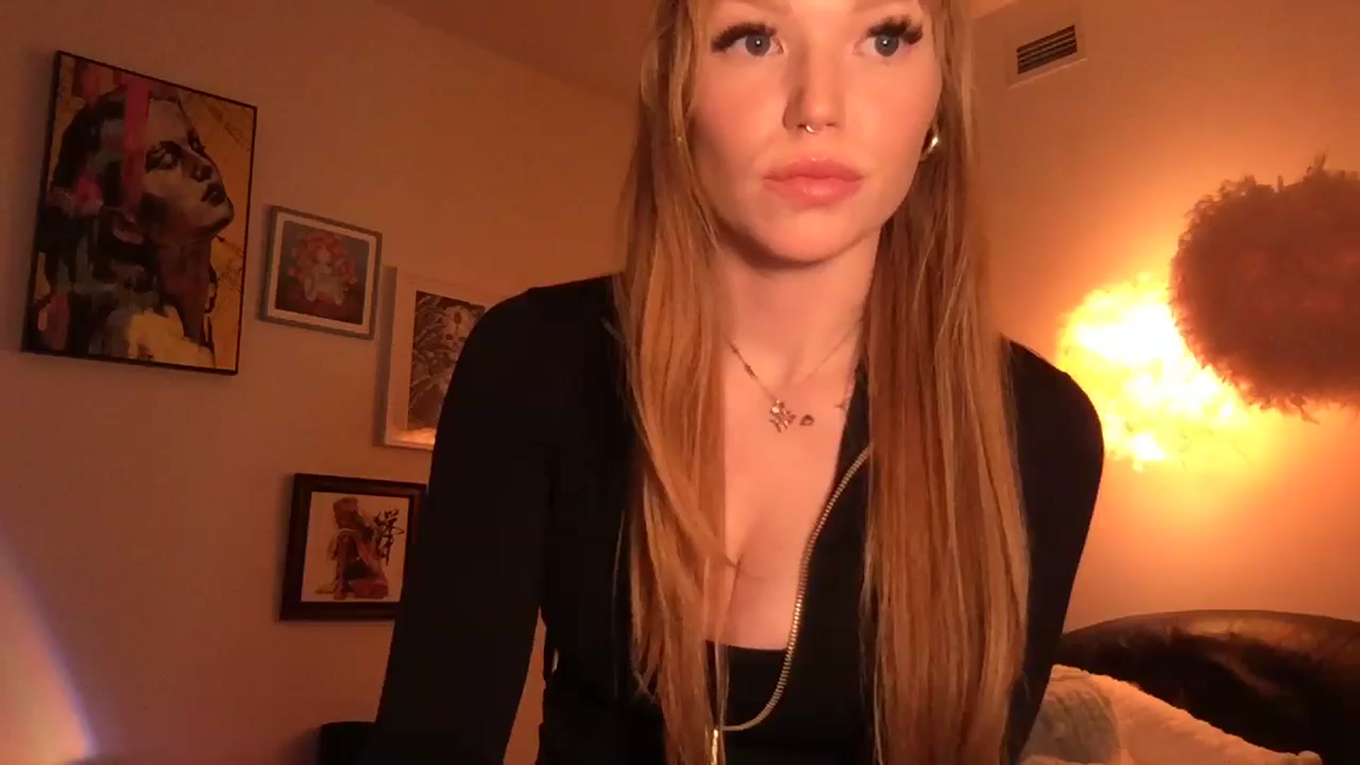 Gallery image thumbnail from Seraquinn_'s myfreecams stream on, 03/13/2025, 02:18 image 20 of 20